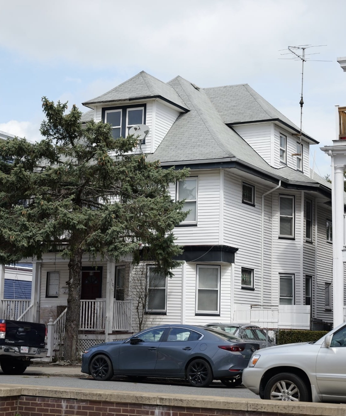 19 Clementine Park, Dorchester, Boston, MA 02124