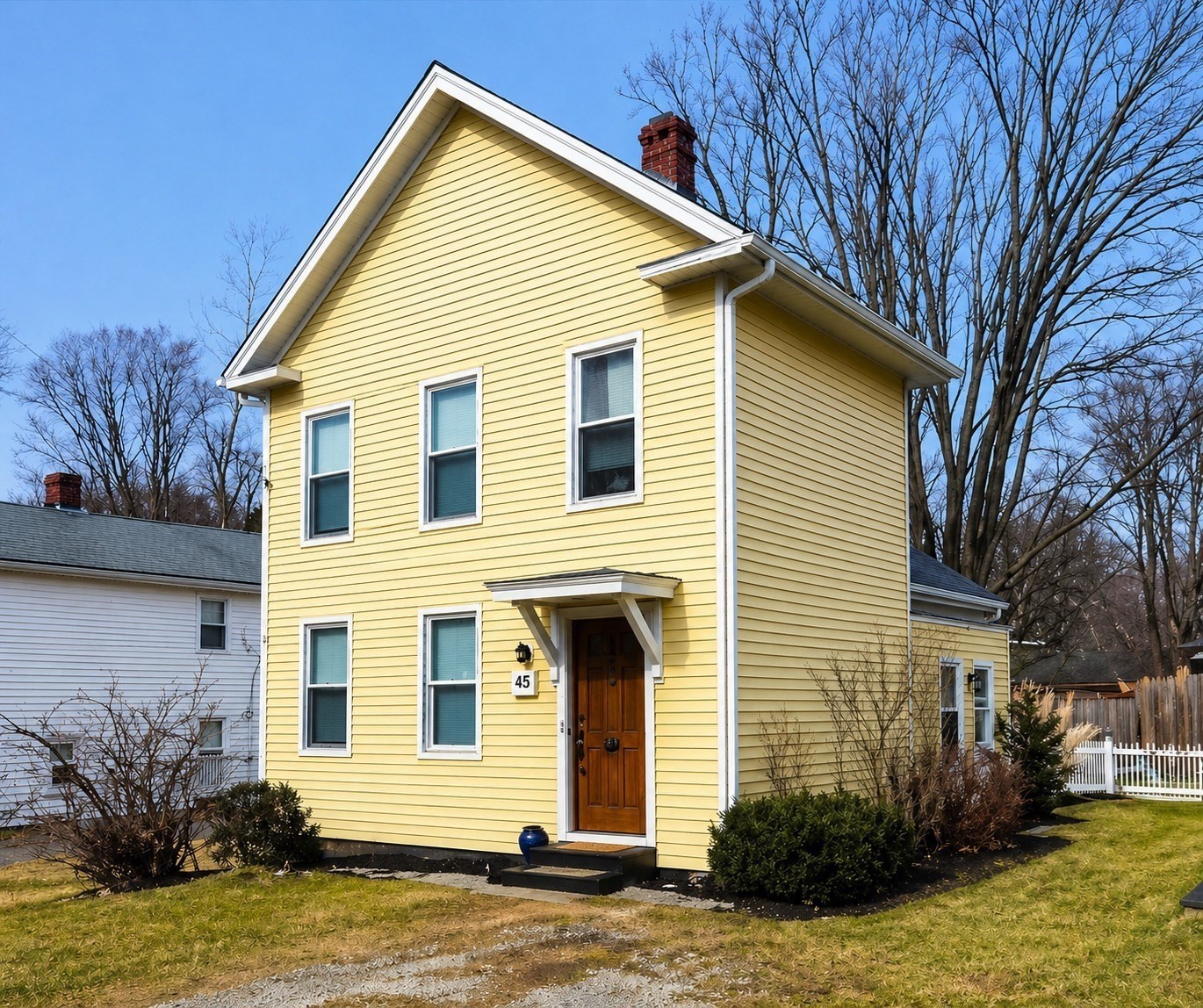 45 Maple St., Warren, MA 01083