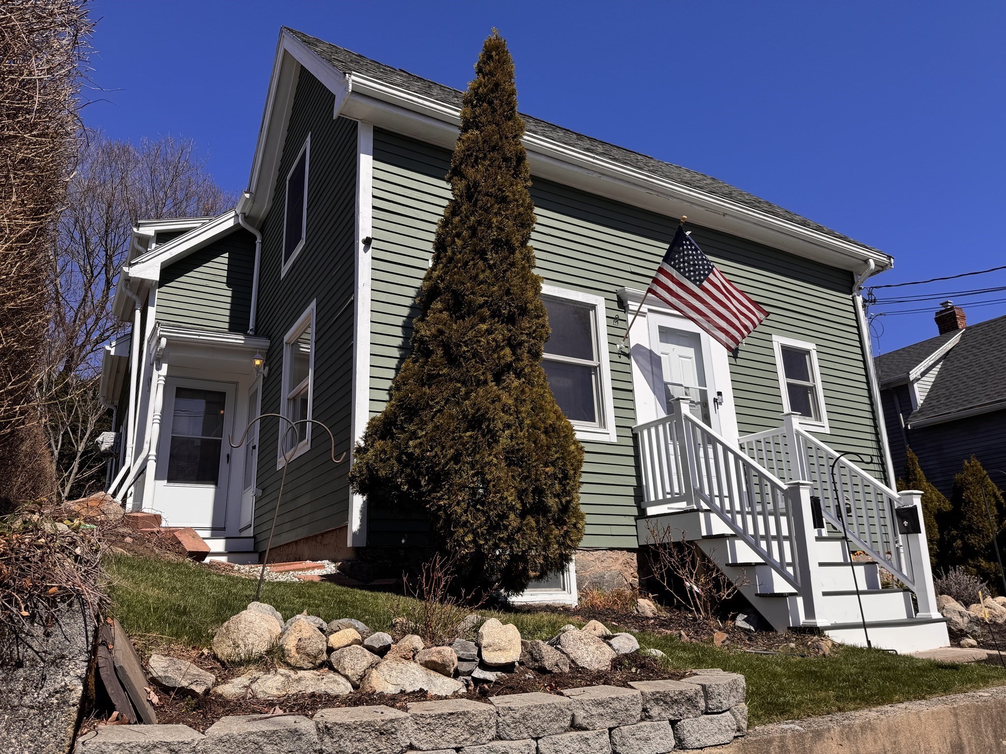 291 Parkland Ave, Lynn, MA 01905