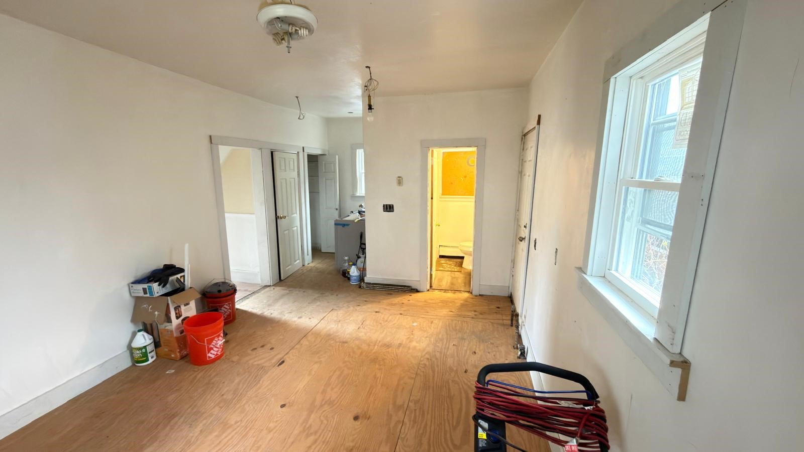 9 Barclay St, Worcester, MA 01604 - Image 10