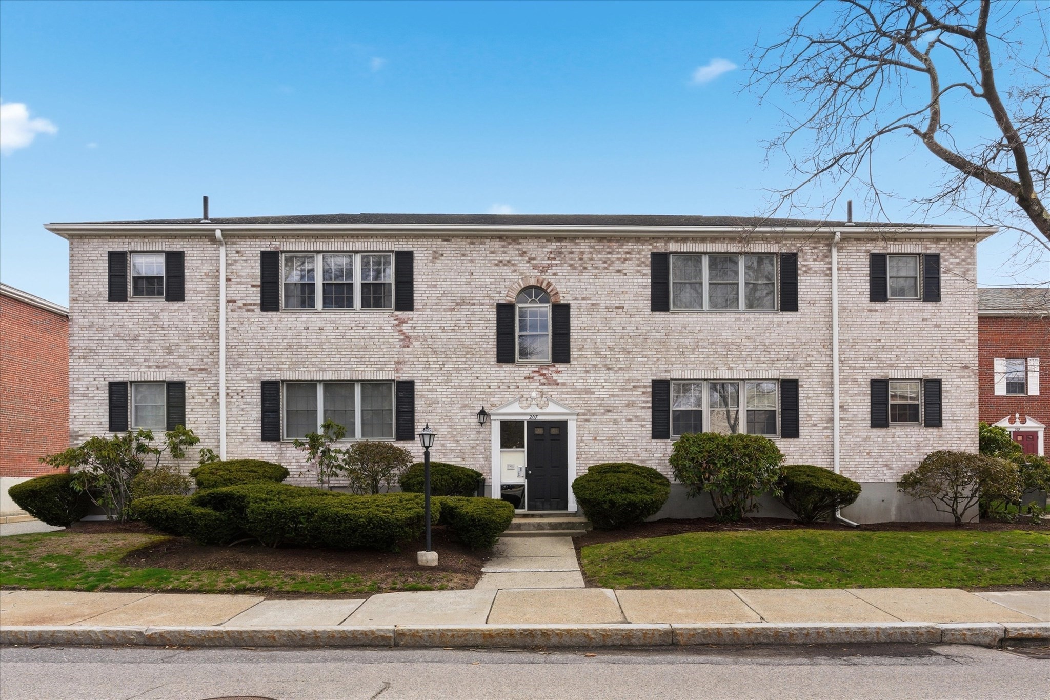 207 Lake Shore Unit 2, Brighton, Boston, MA 02135