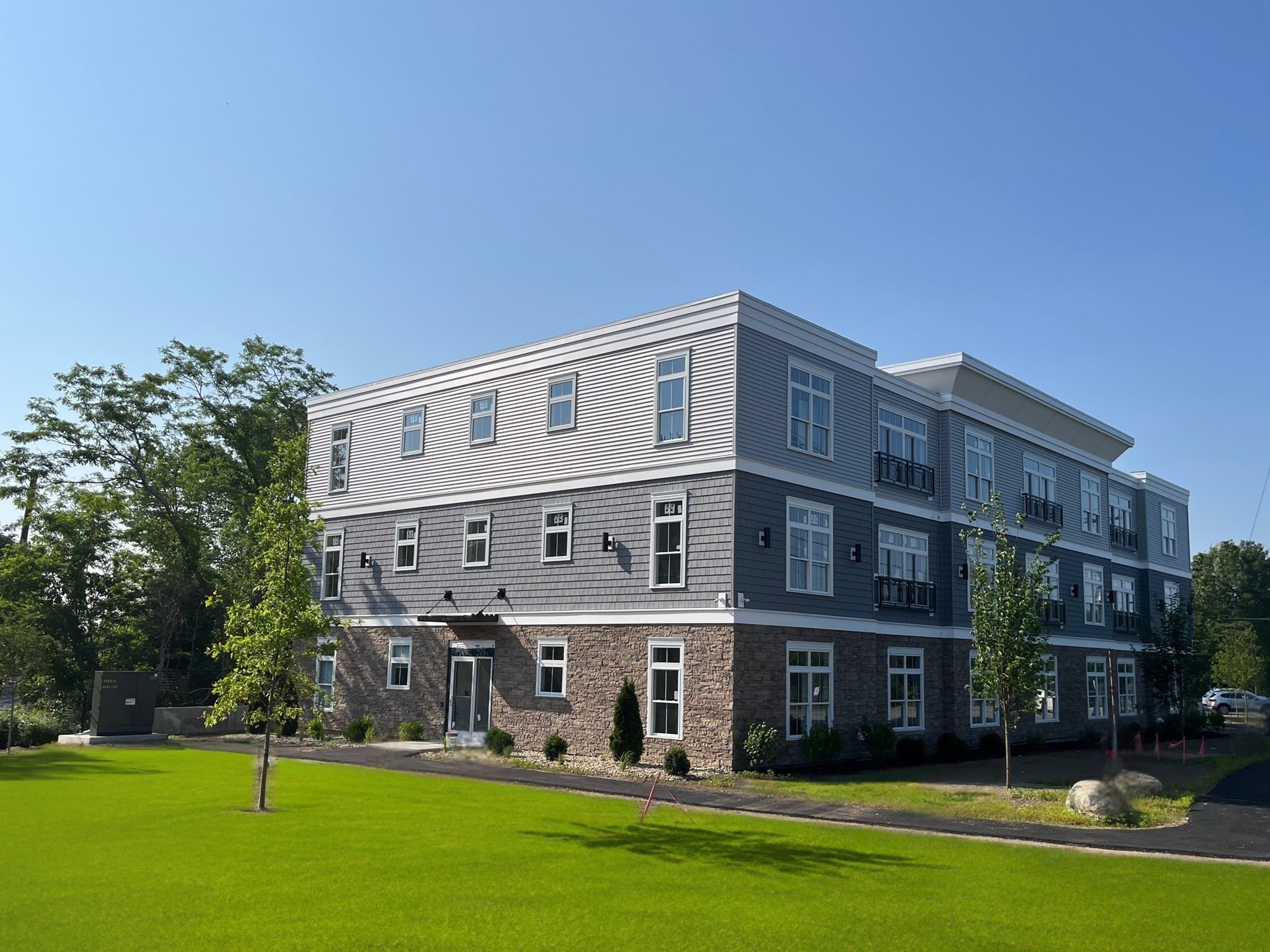 7 Cross St Unit U304, Wilmington, MA 01887