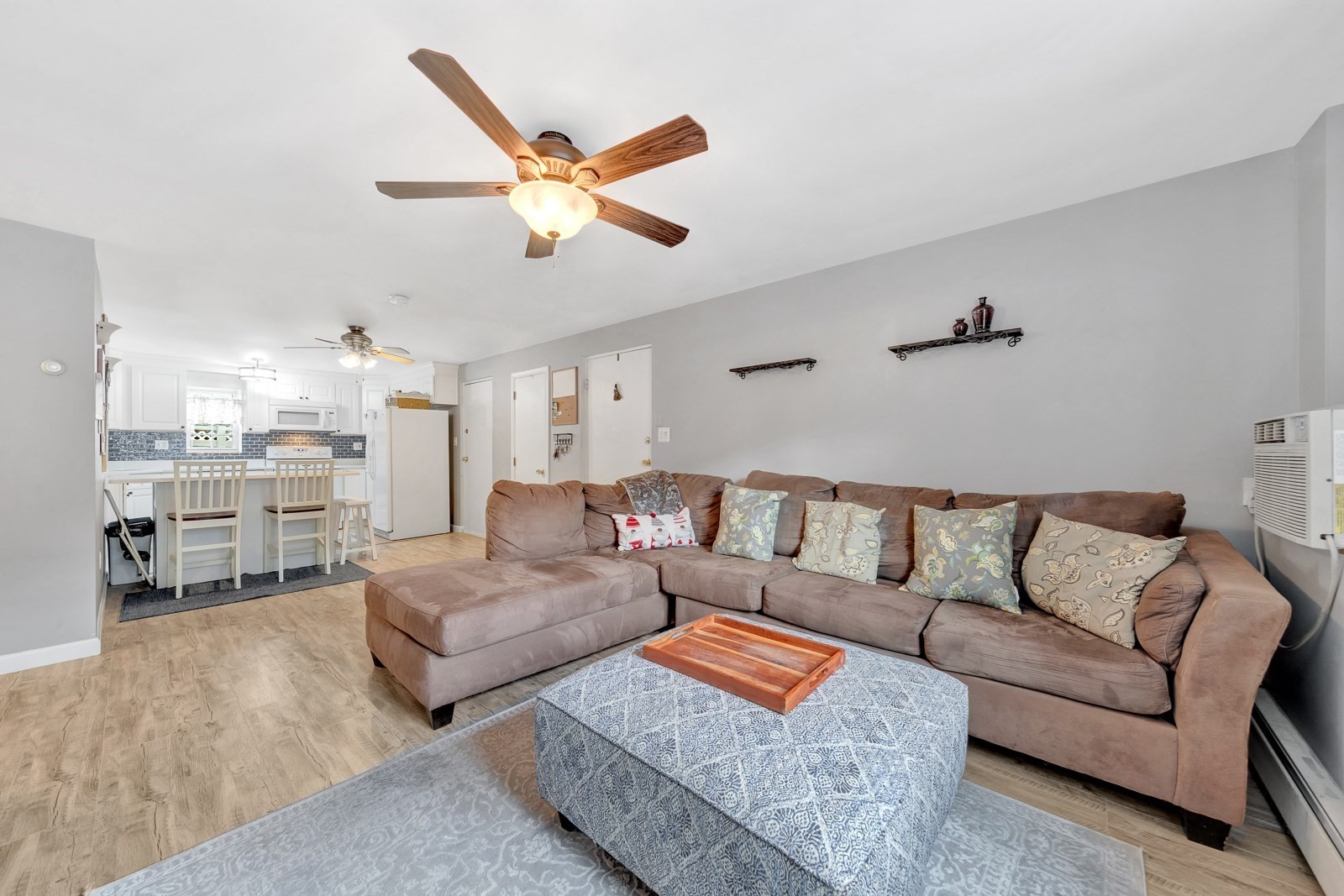 29 Arlington Rd Unit 1-1, Woburn, MA 01801