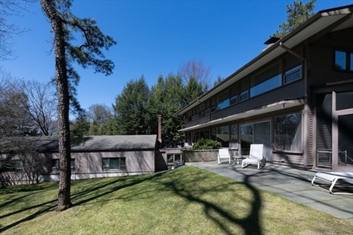 24 Barberry Rd