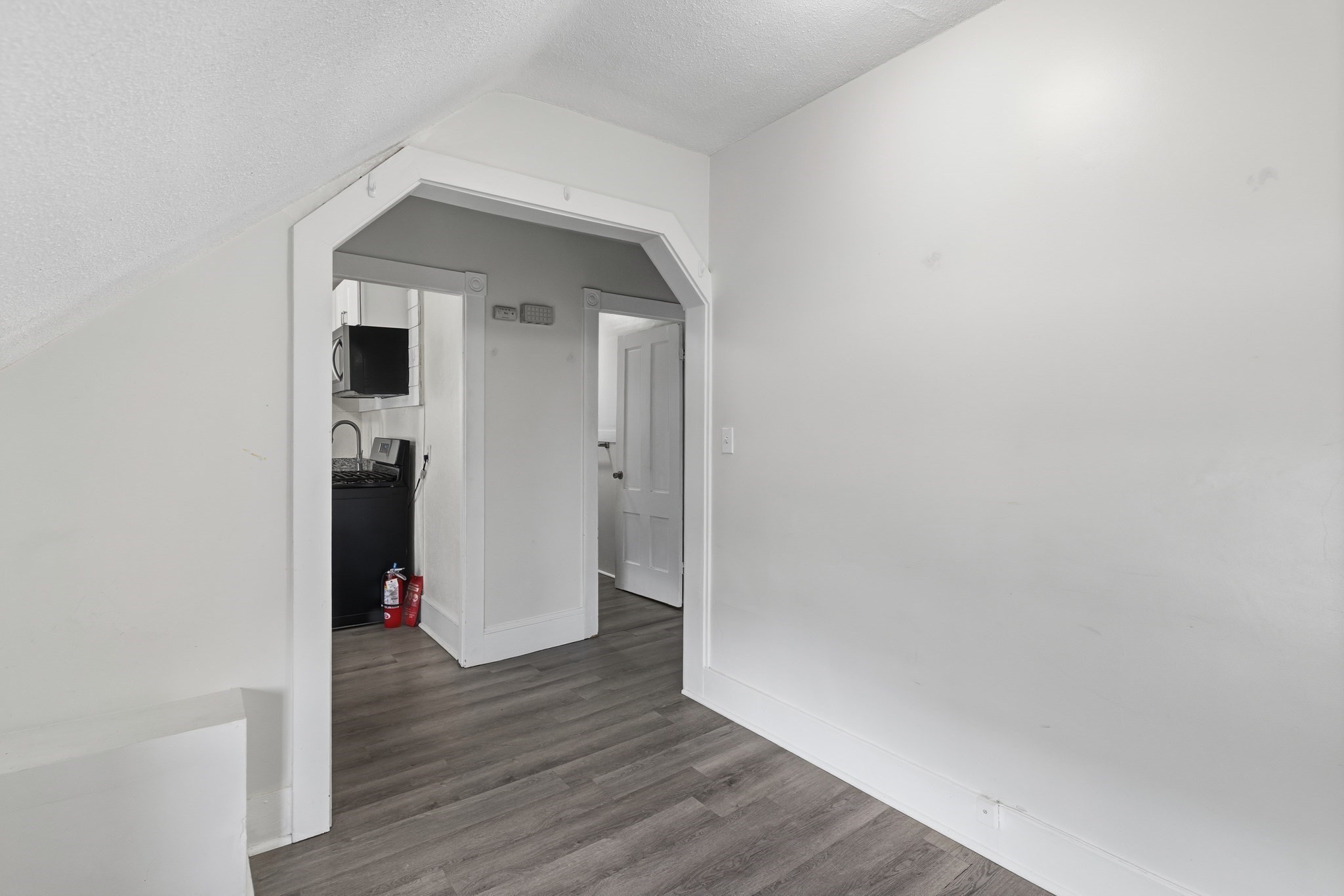 28 Borden St, New Bedford, MA 02740 - Image 20