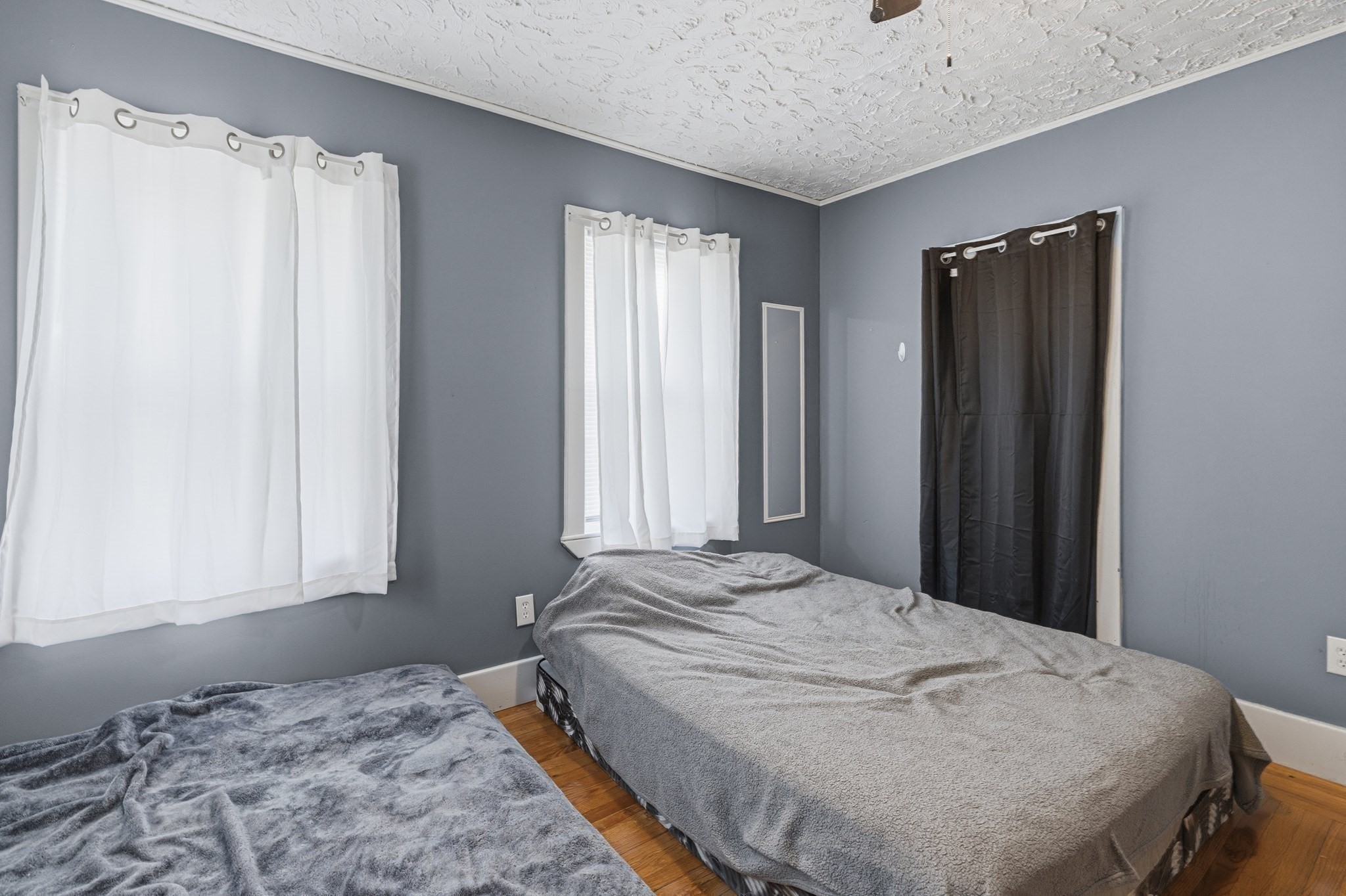 28 Borden St, New Bedford, MA 02740 - Image 8