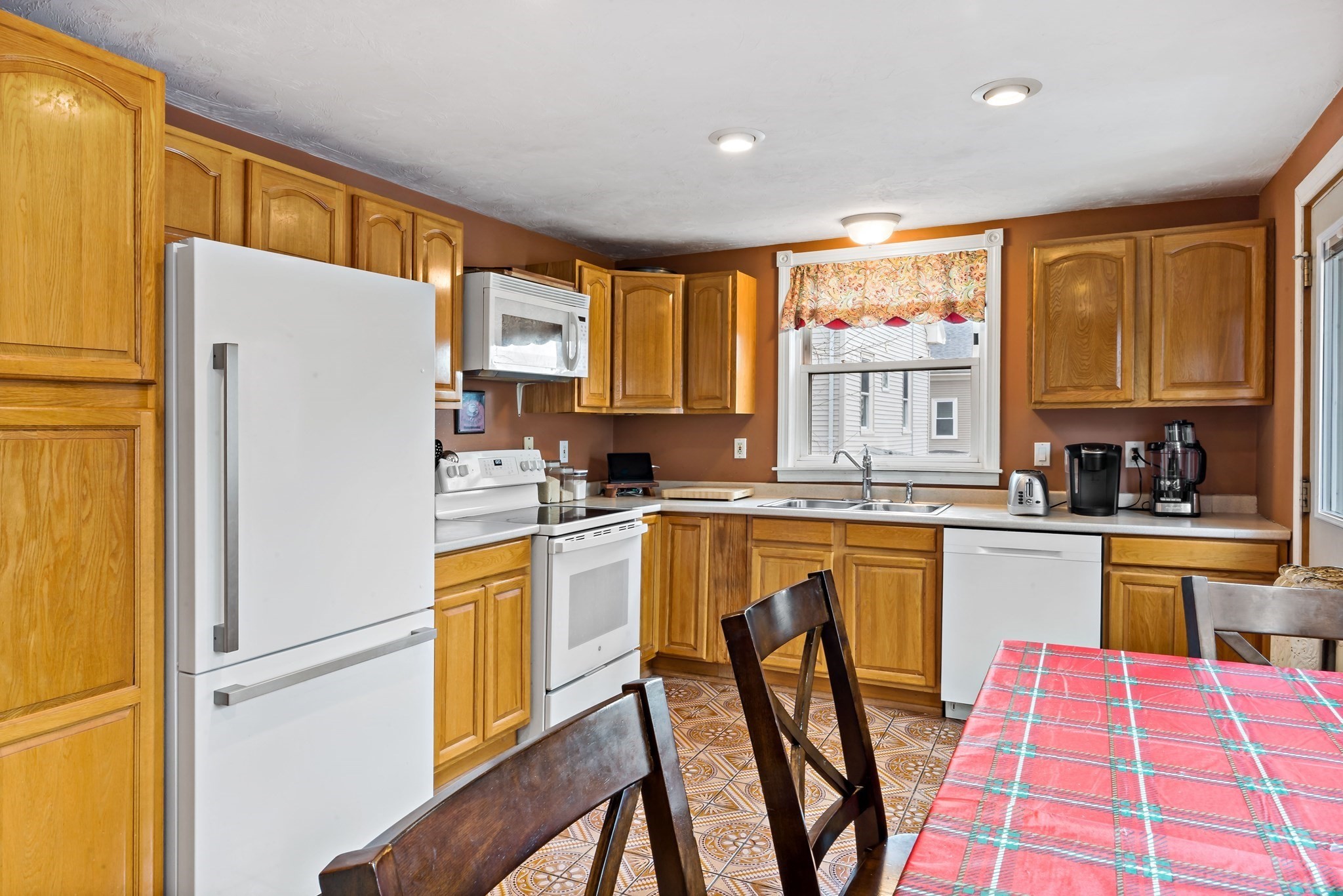 86 Division St, North Attleboro, MA 02760 - Image 4