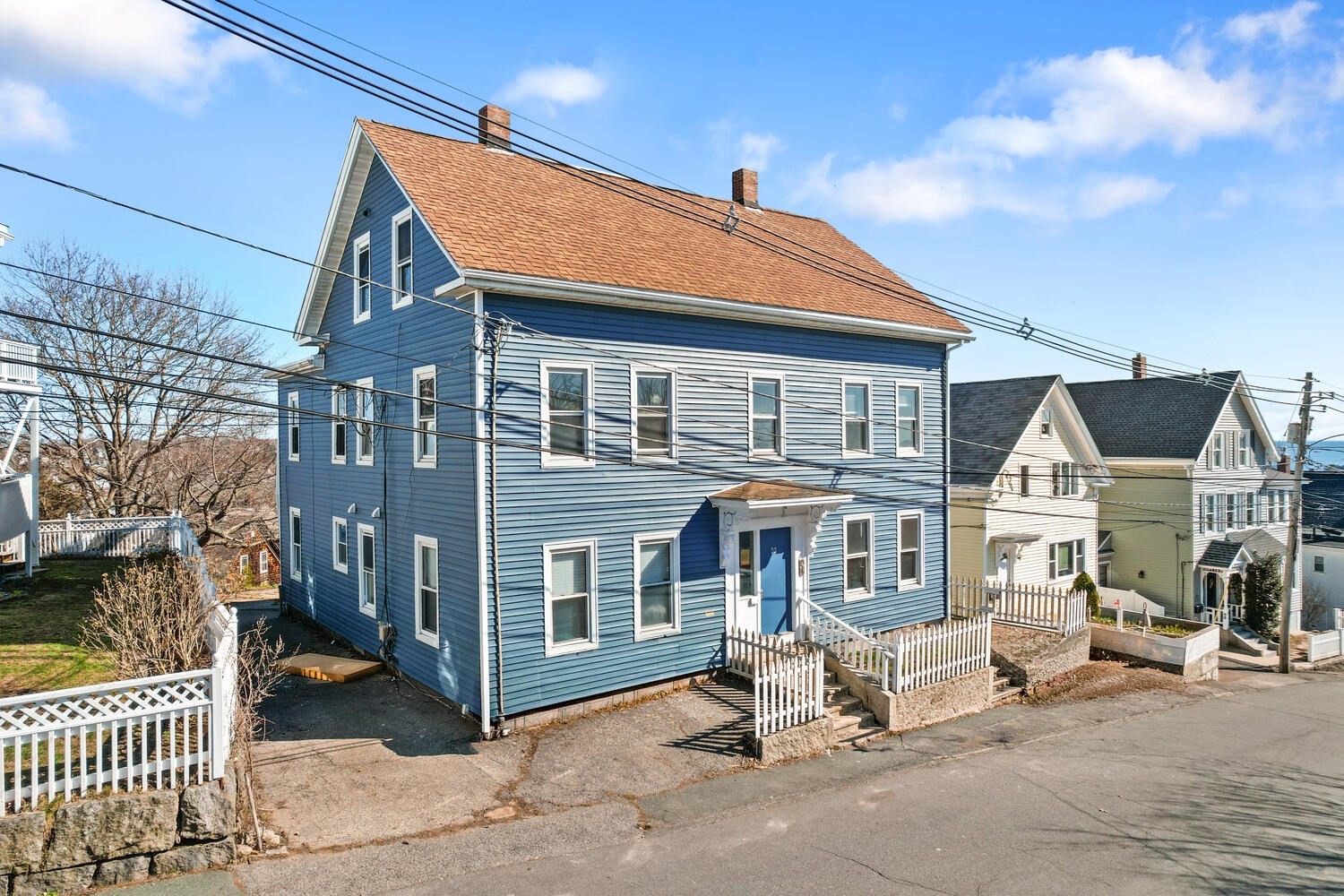 23 Mount Vernon St, Gloucester, MA 01930
