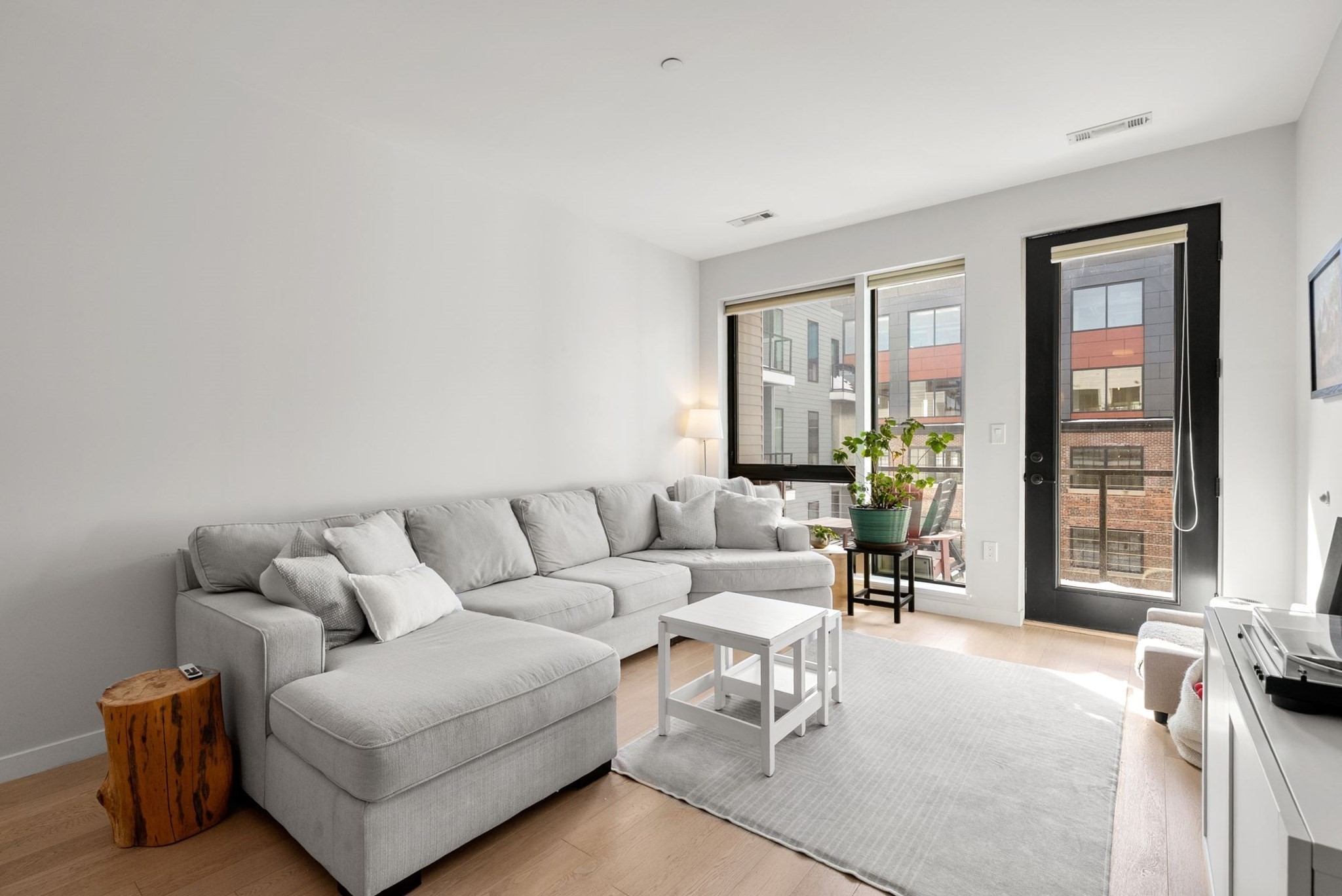 45 W 3rd St Unit 406, South Boston, Boston, MA 02127