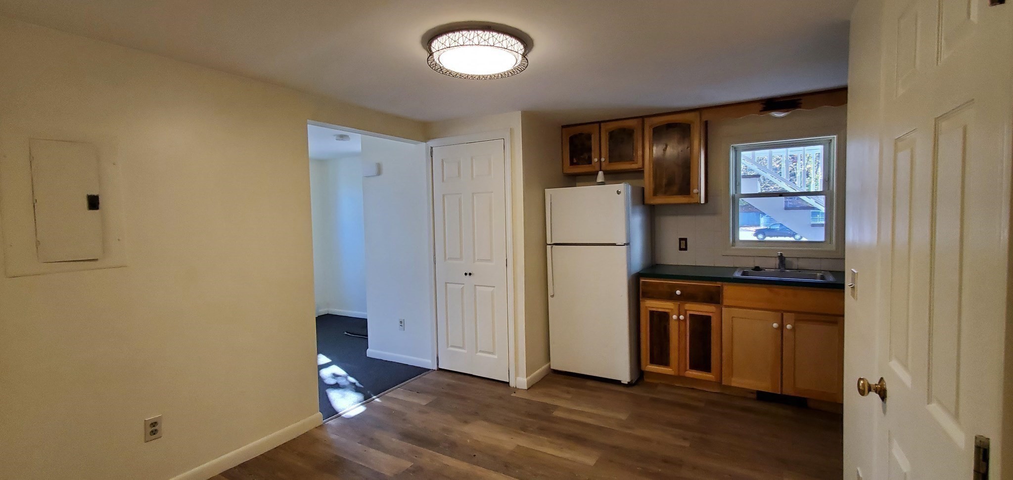 25 Brier Street, Fitchburg, MA 01420 - Image 11