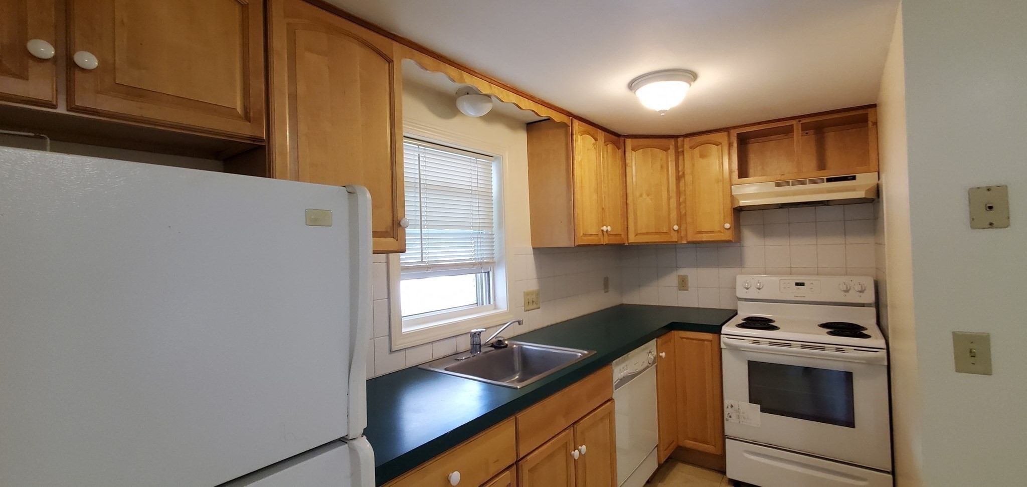 25 Brier Street, Fitchburg, MA 01420 - Image 5