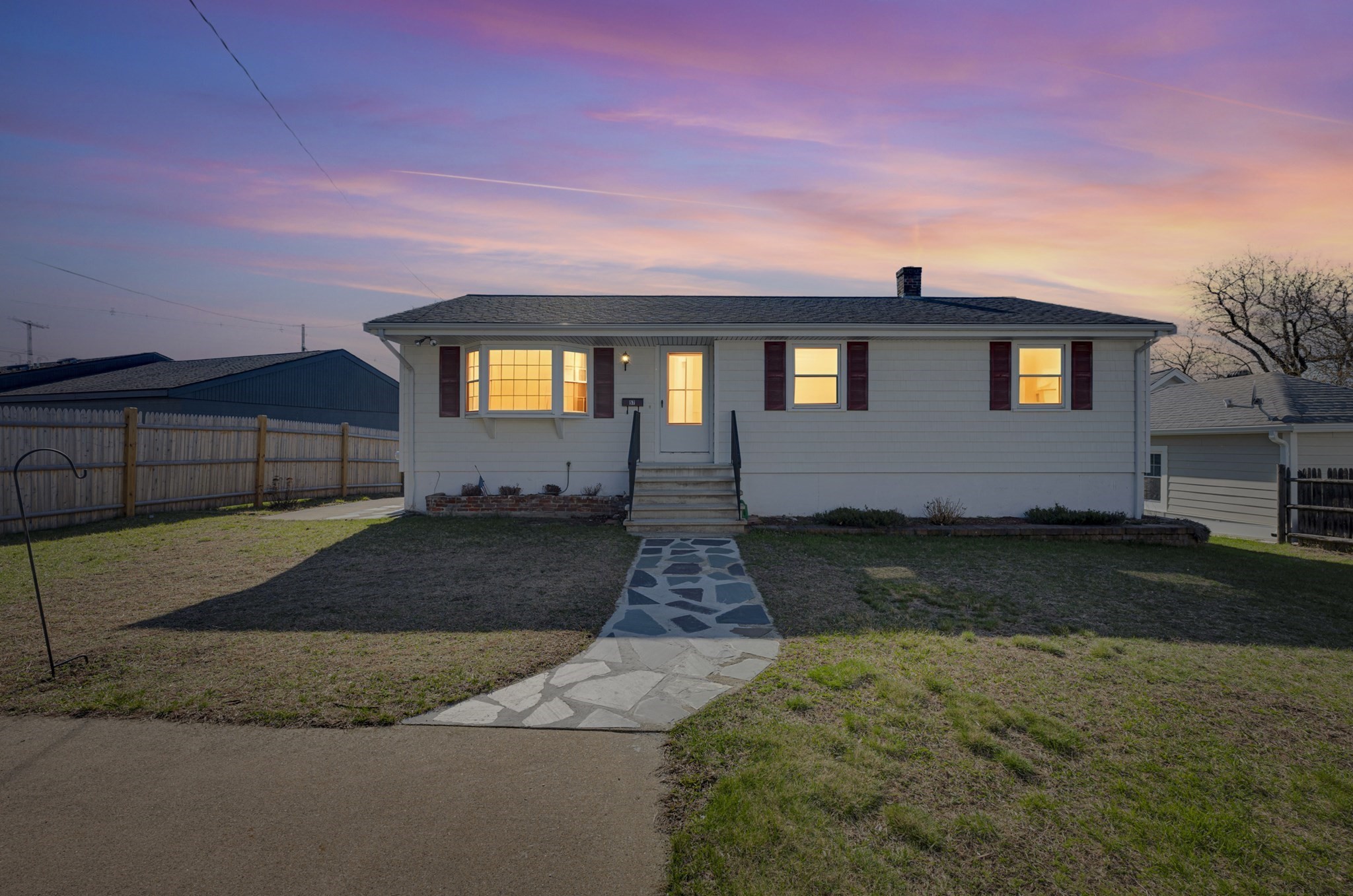 57 Beach St, Milford, MA 01757