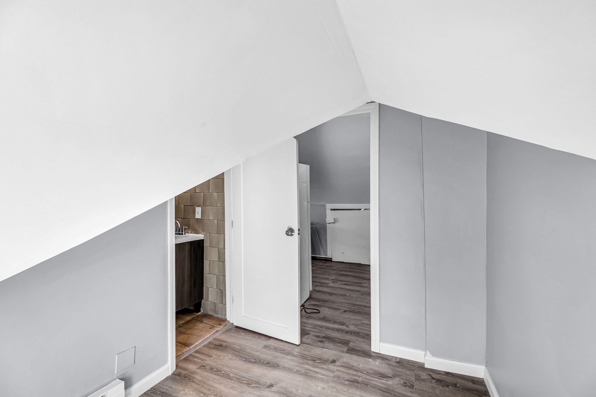 242 Commonwealth Avenue, Springfield, MA 01108 - Image 31