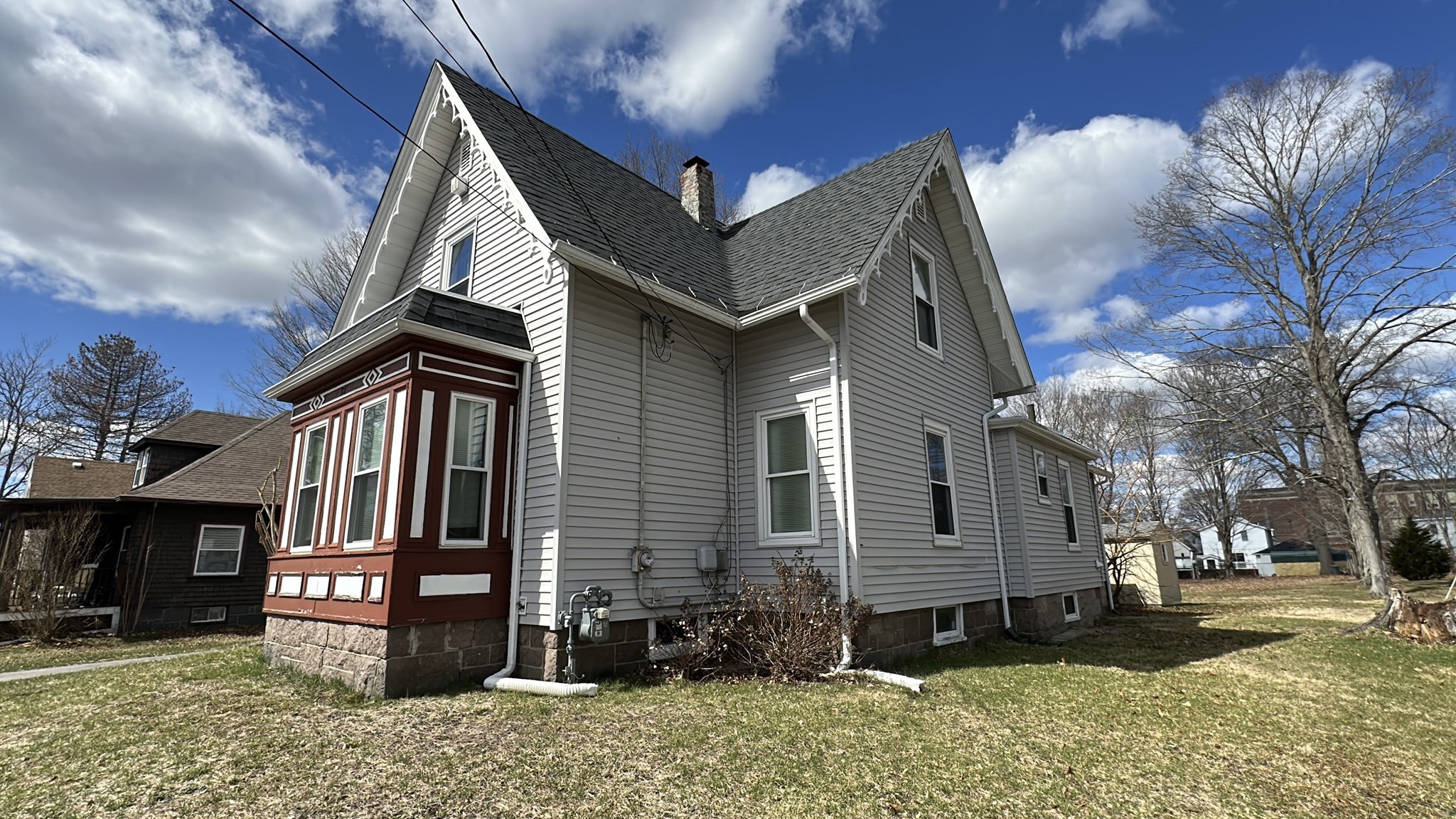 12 Madison St, Taunton, MA 02780