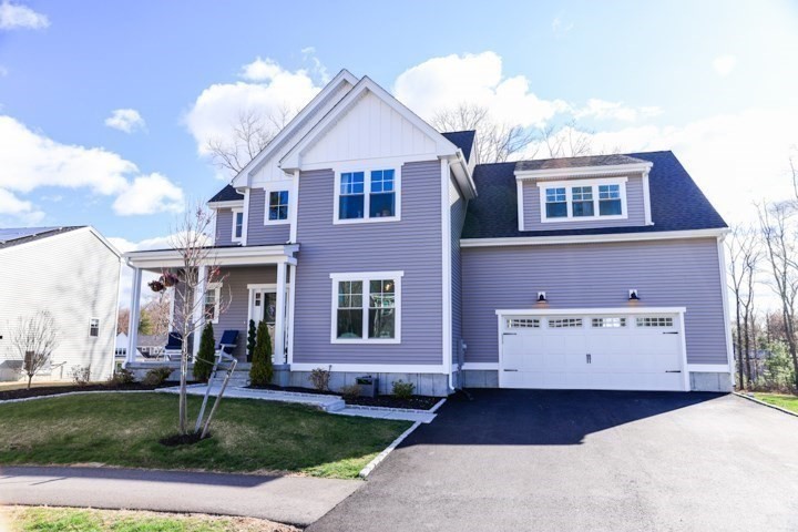 31 Lilac Ave, Bellingham, MA 02019