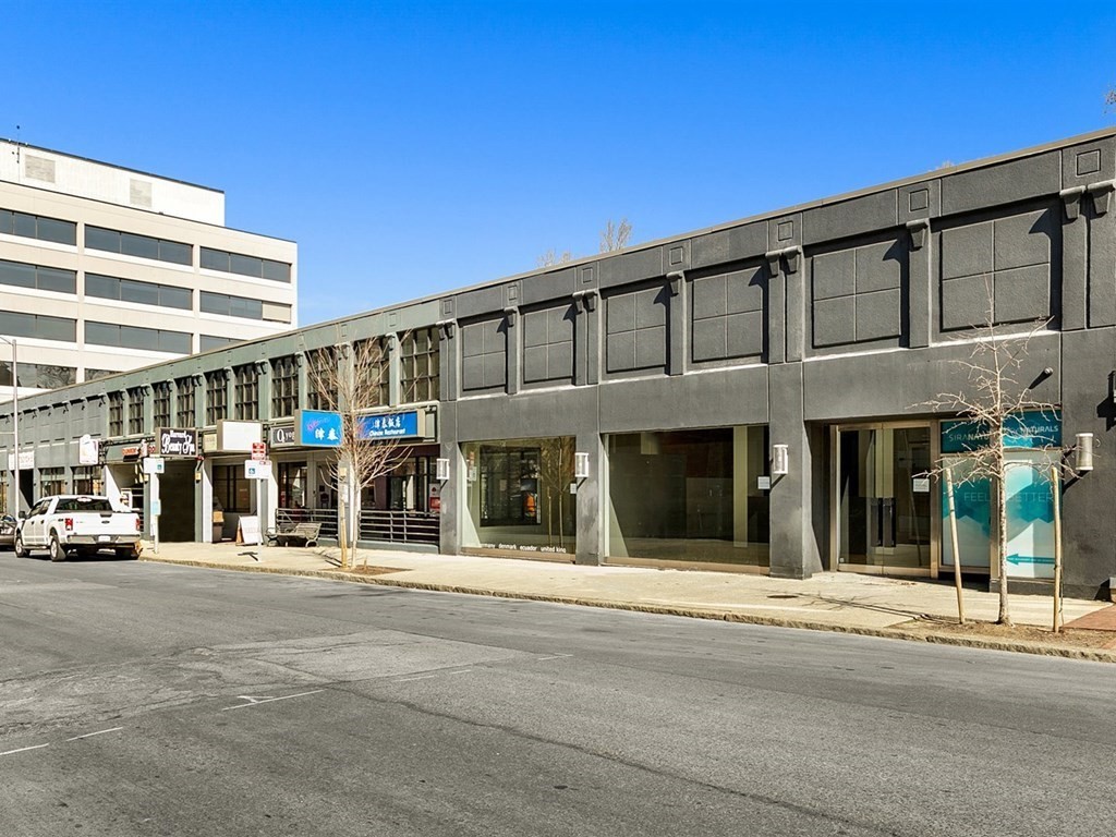997 Massachusetts Ave Unit Basement, Cambridge, MA 02138