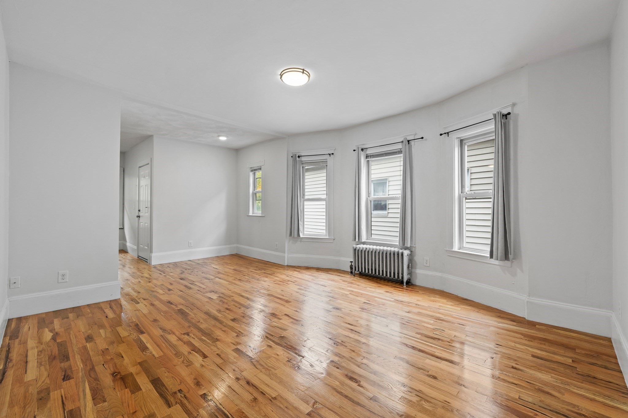 39 Bradley Street, Somerville, MA 02145 - Image 3