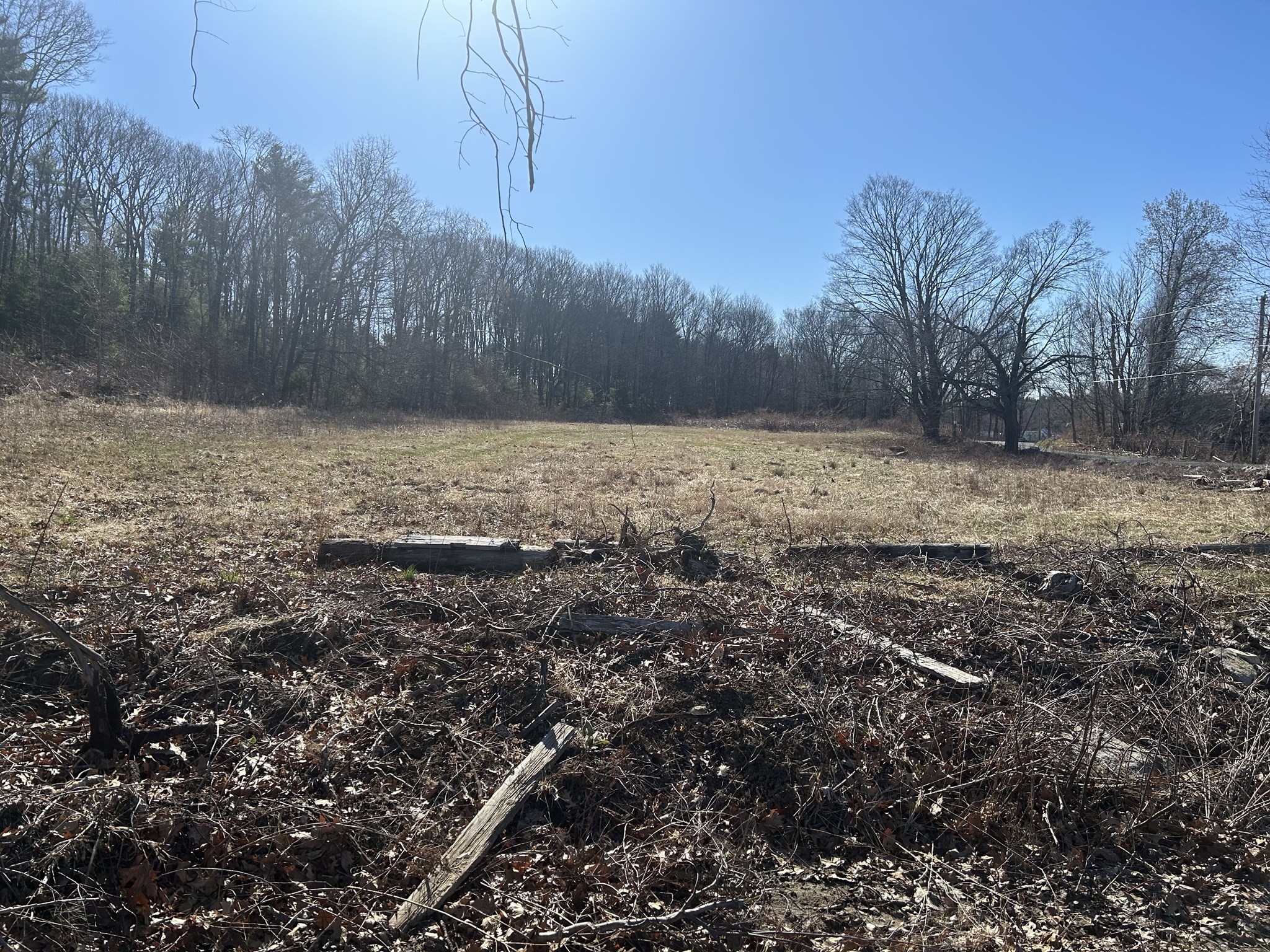 6 Sabin St, Belchertown, MA 01007