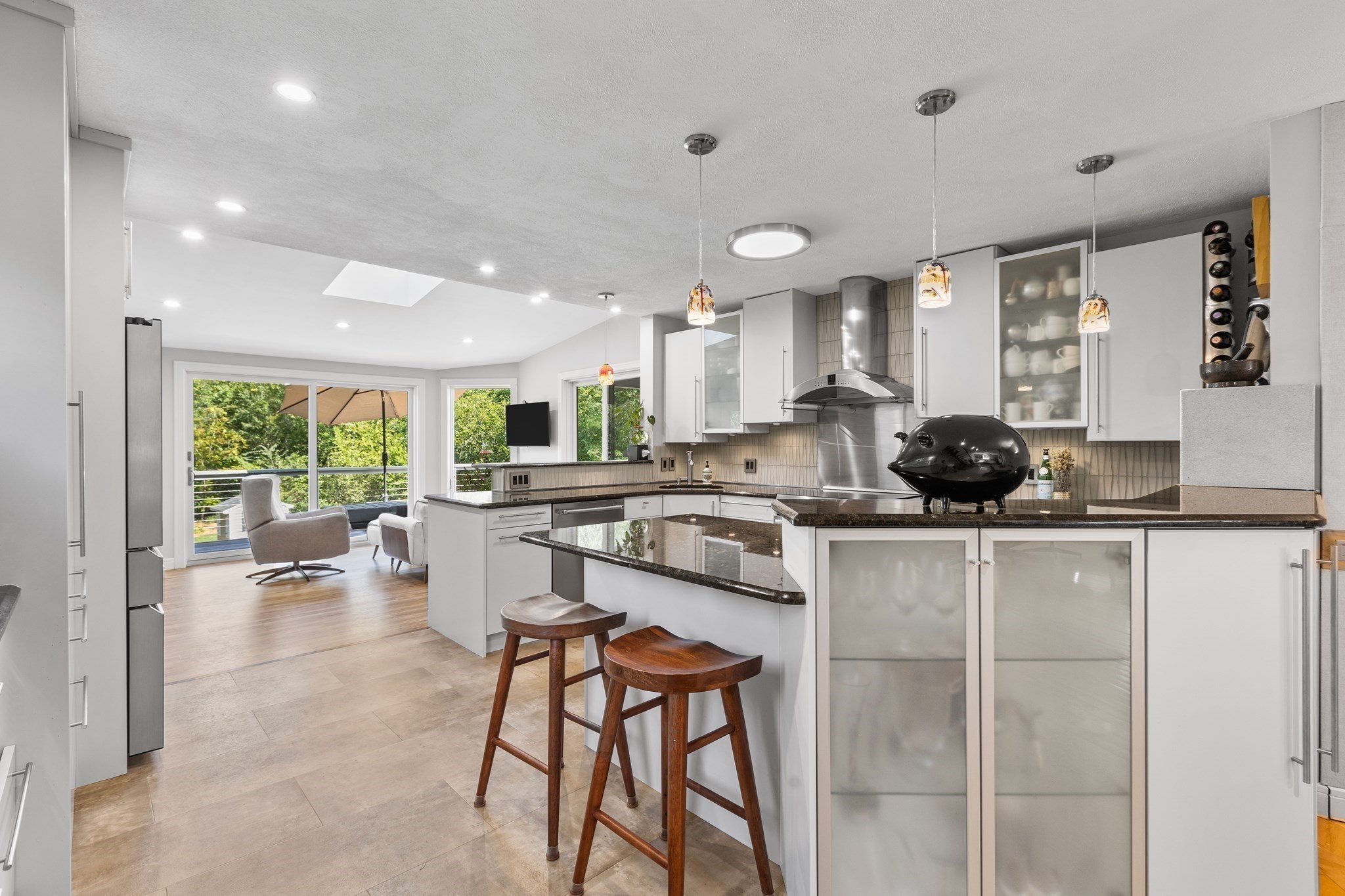 409 Haverhill St, Reading, MA 01867 - Image 12