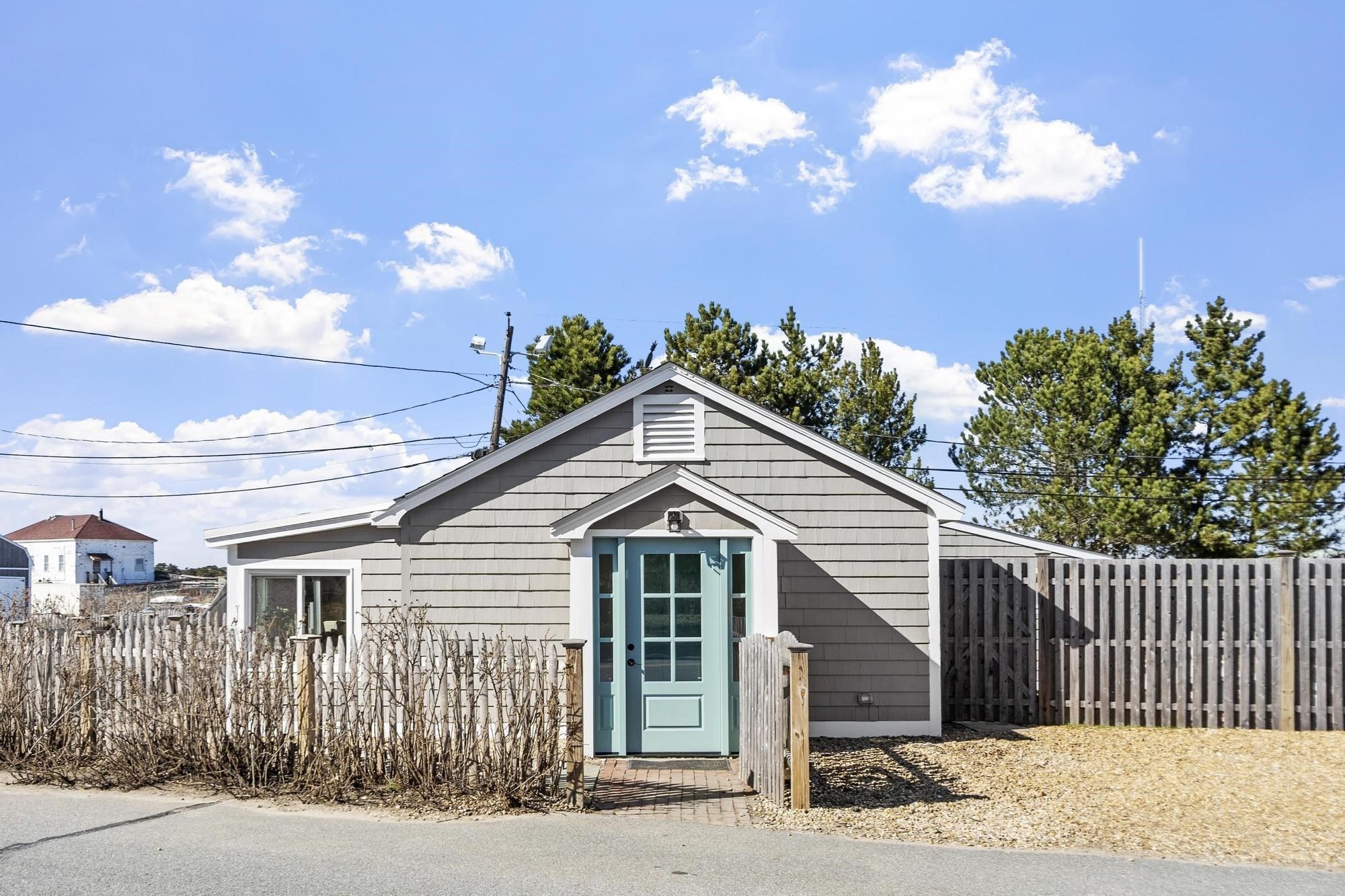 270 Northern Blvd, Newburyport, MA 01950