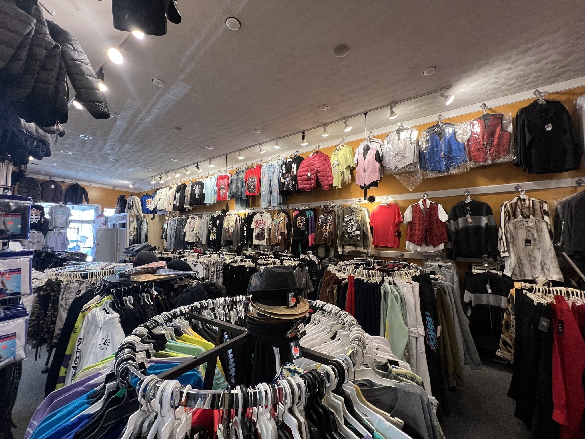 1515 Acushnet Avenue, New Bedford, MA 02746 - Image 9
