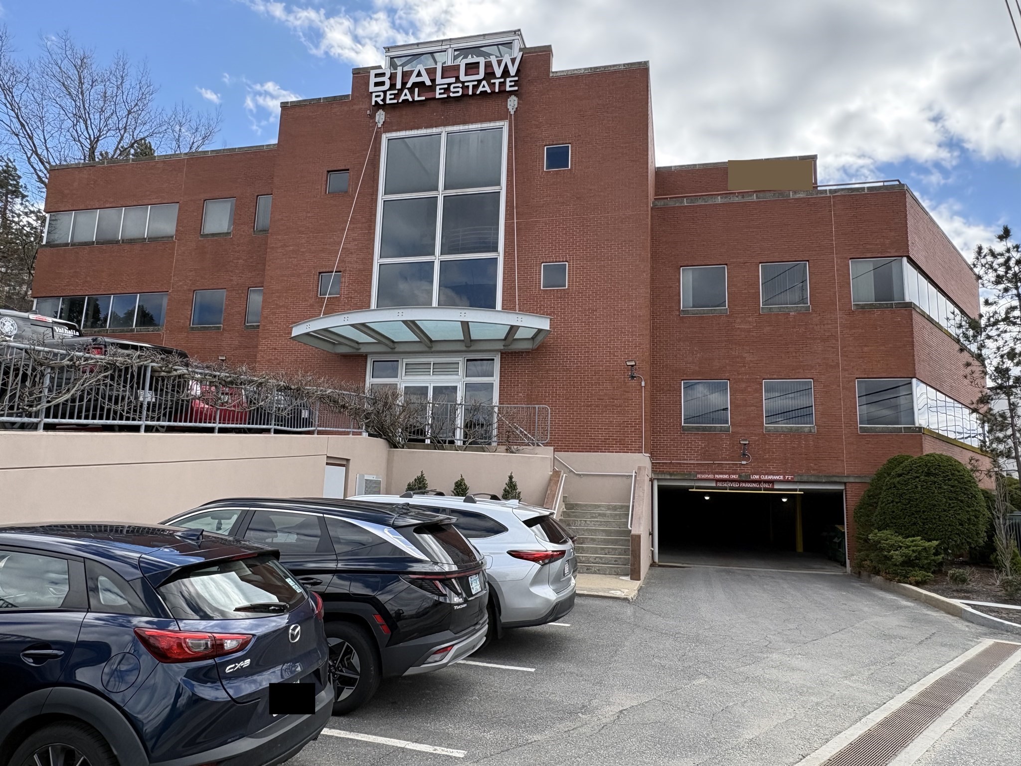 200 Highland Ave Unit 202, Needham, MA 02494