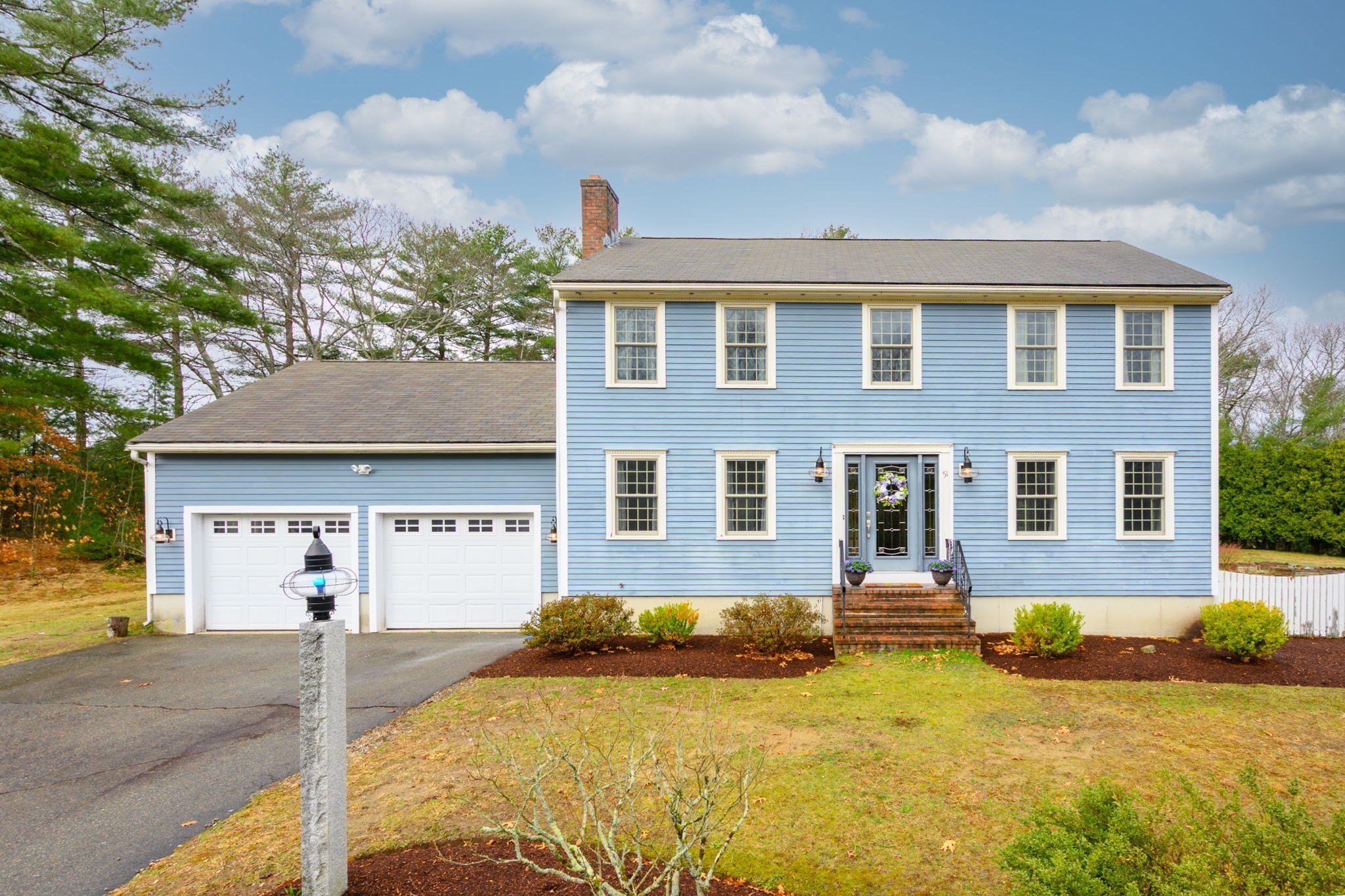 51 Oletree Rd, Pembroke, MA 02359