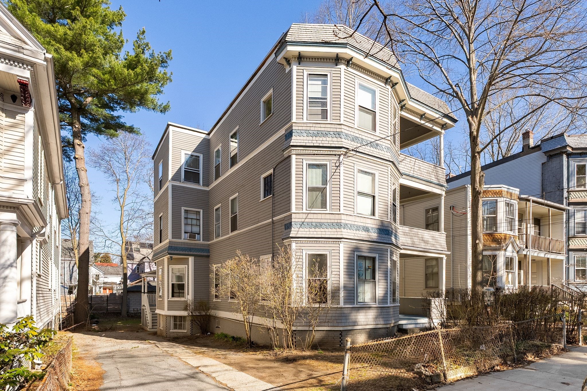 285 Chestnut Ave, Jamaica Plain, Boston, MA 02130