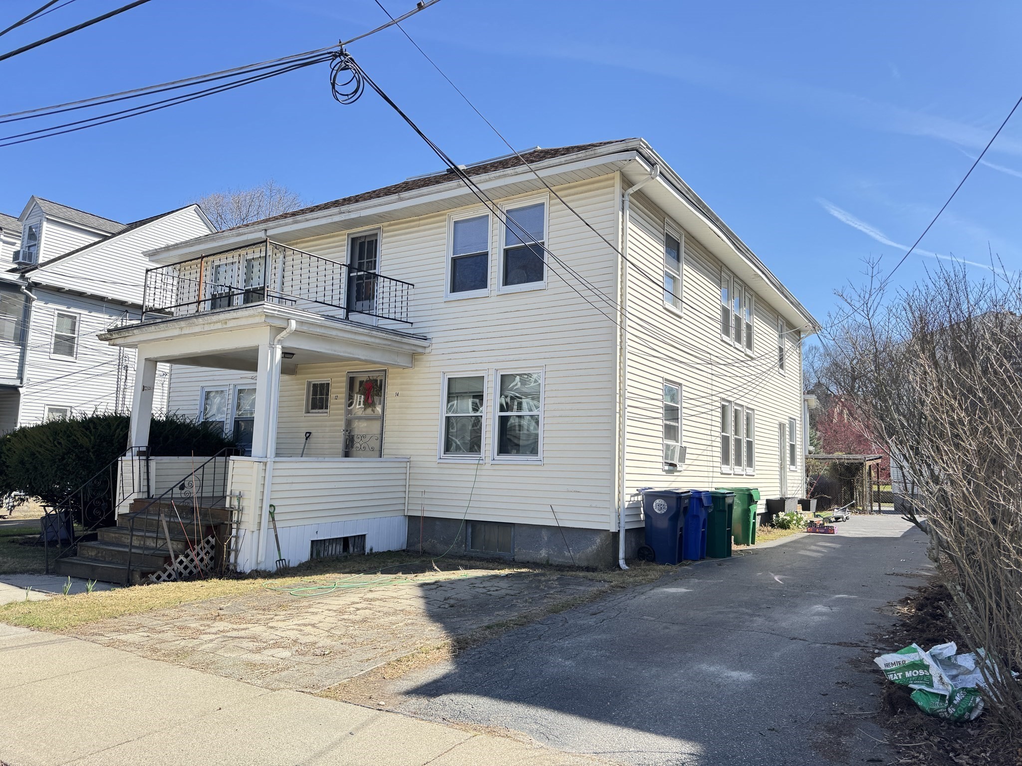 12 Nottingham St, Newton, MA 02459