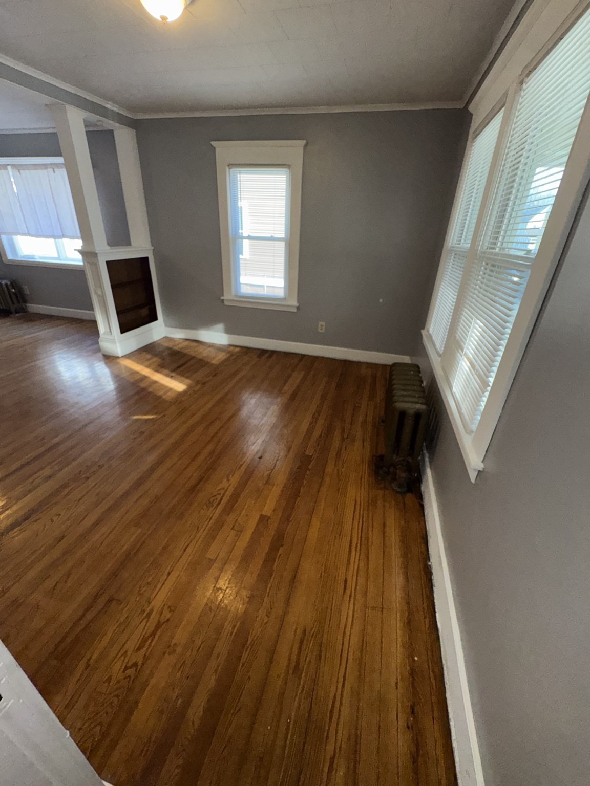 37 Dawes St, Springfield, MA 01109 - Image 4