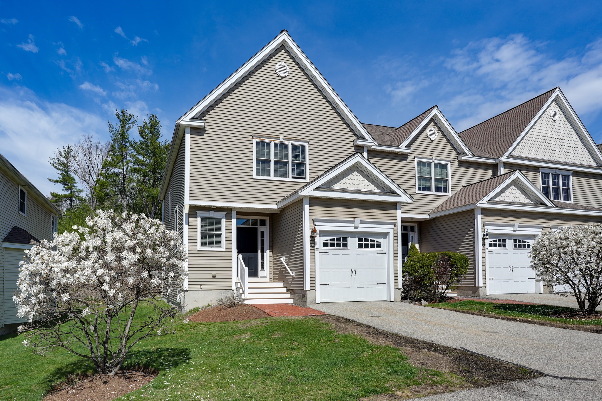 27 Autumn Ln Unit 27, Northborough, MA 01532
