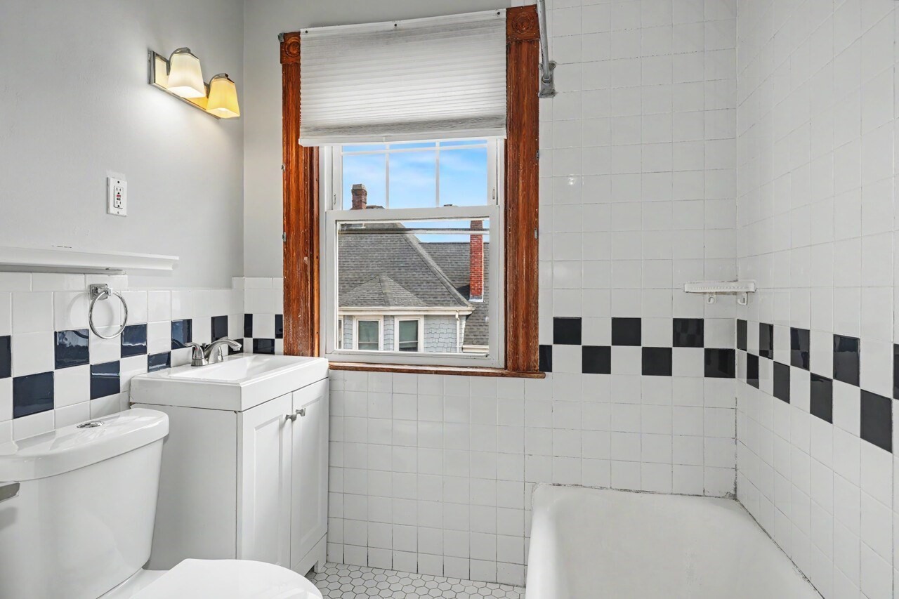 57 School St, Milford, MA 01757 - Image 9