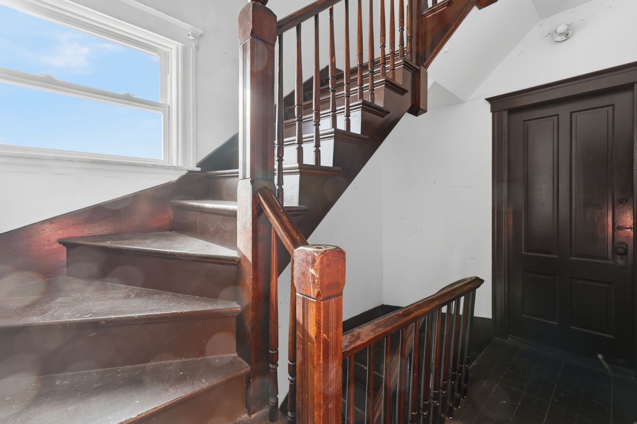 8 Lowell St, Worcester, MA 01603 - Image 24