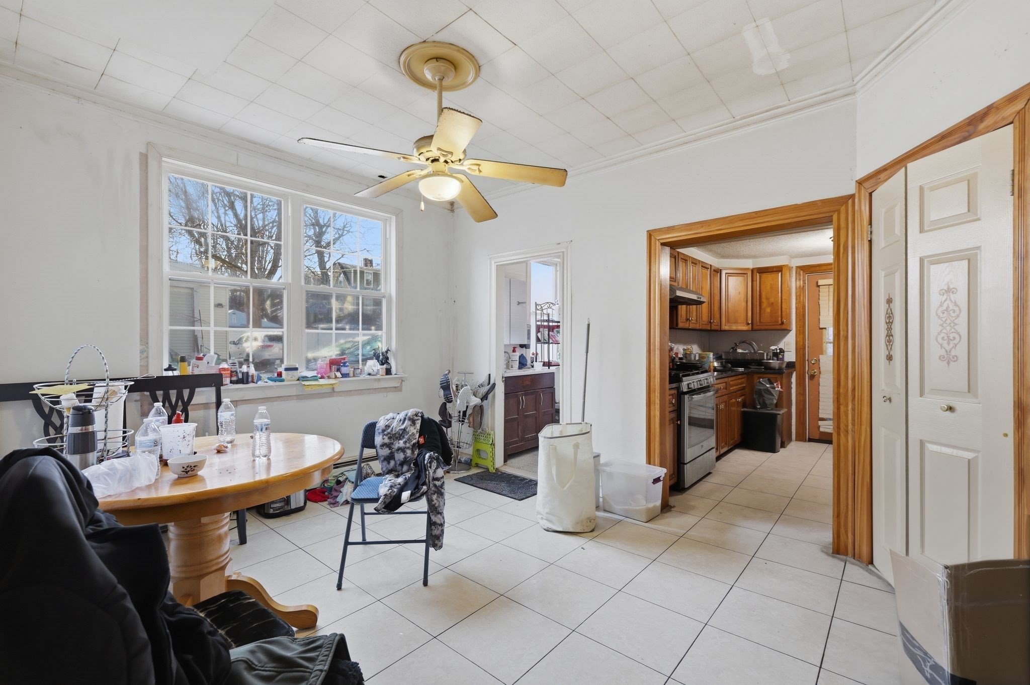 8 Lowell St, Worcester, MA 01603 - Image 7