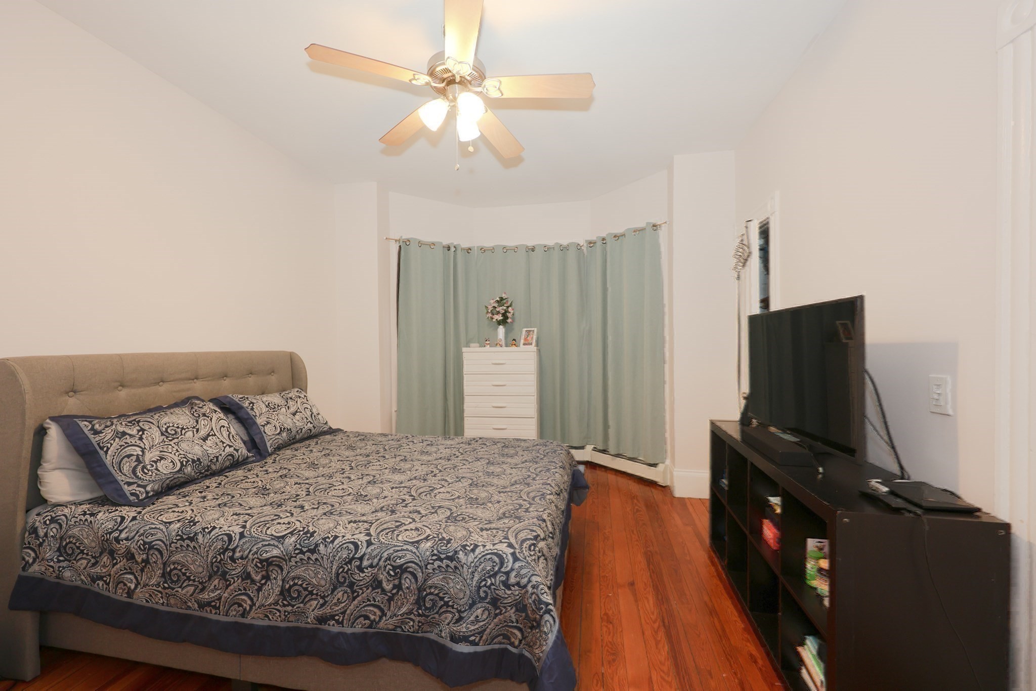 64 Bremen St, East Boston, Boston, MA 02128 - Image 32