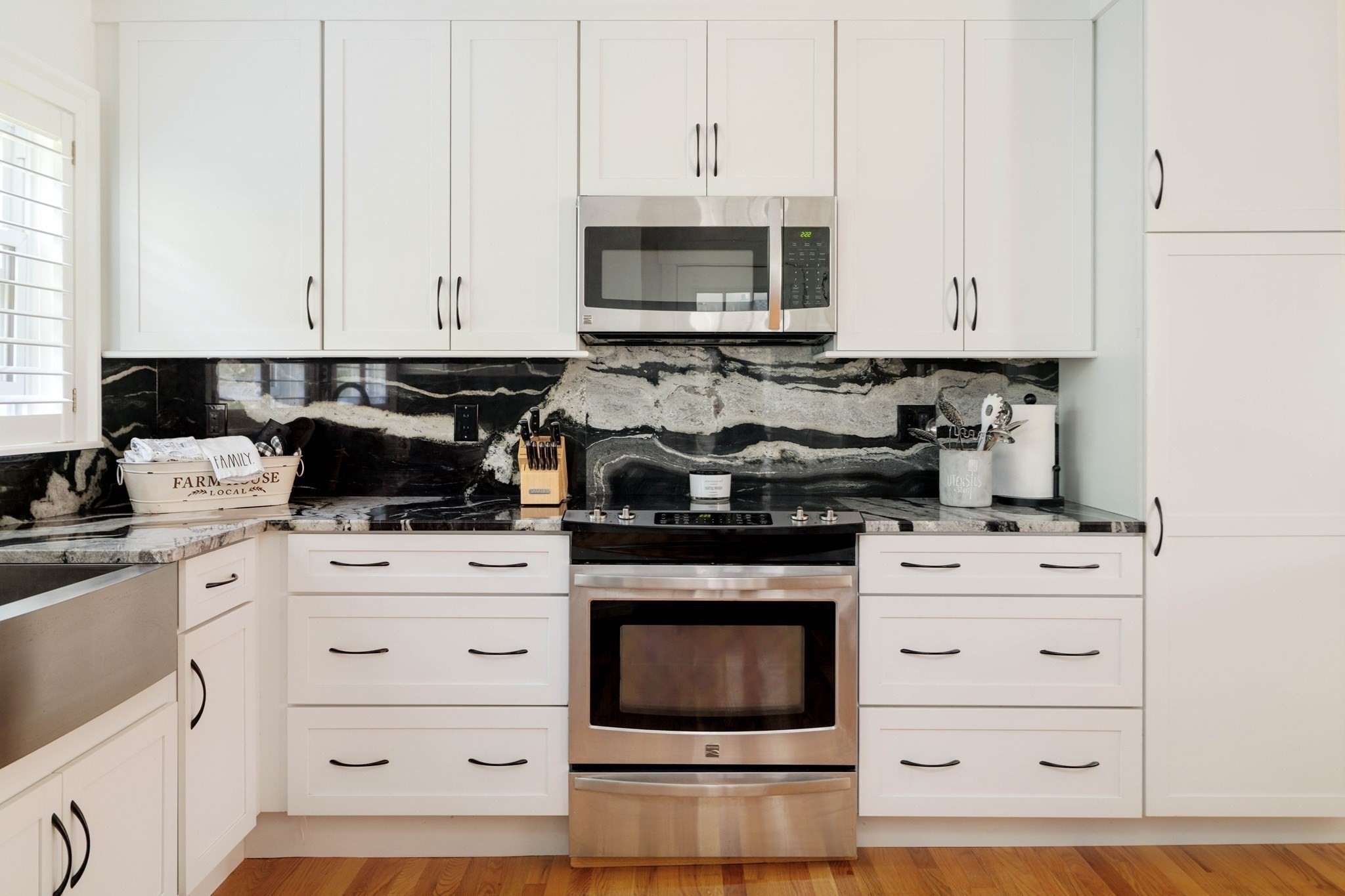 106 Elm St, Stoneham, MA 02180 - Image 5