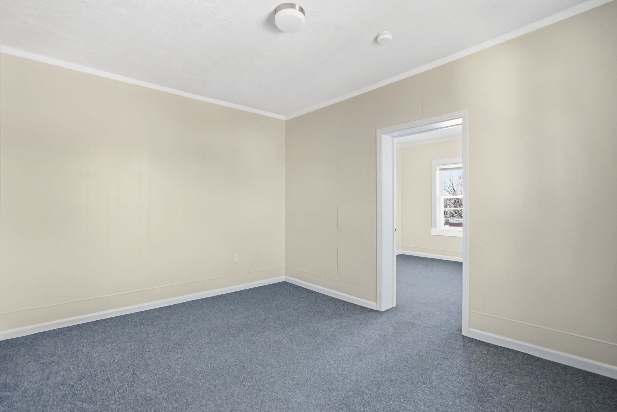 748 Grattan Street, Chicopee, MA 01013 - Image 14