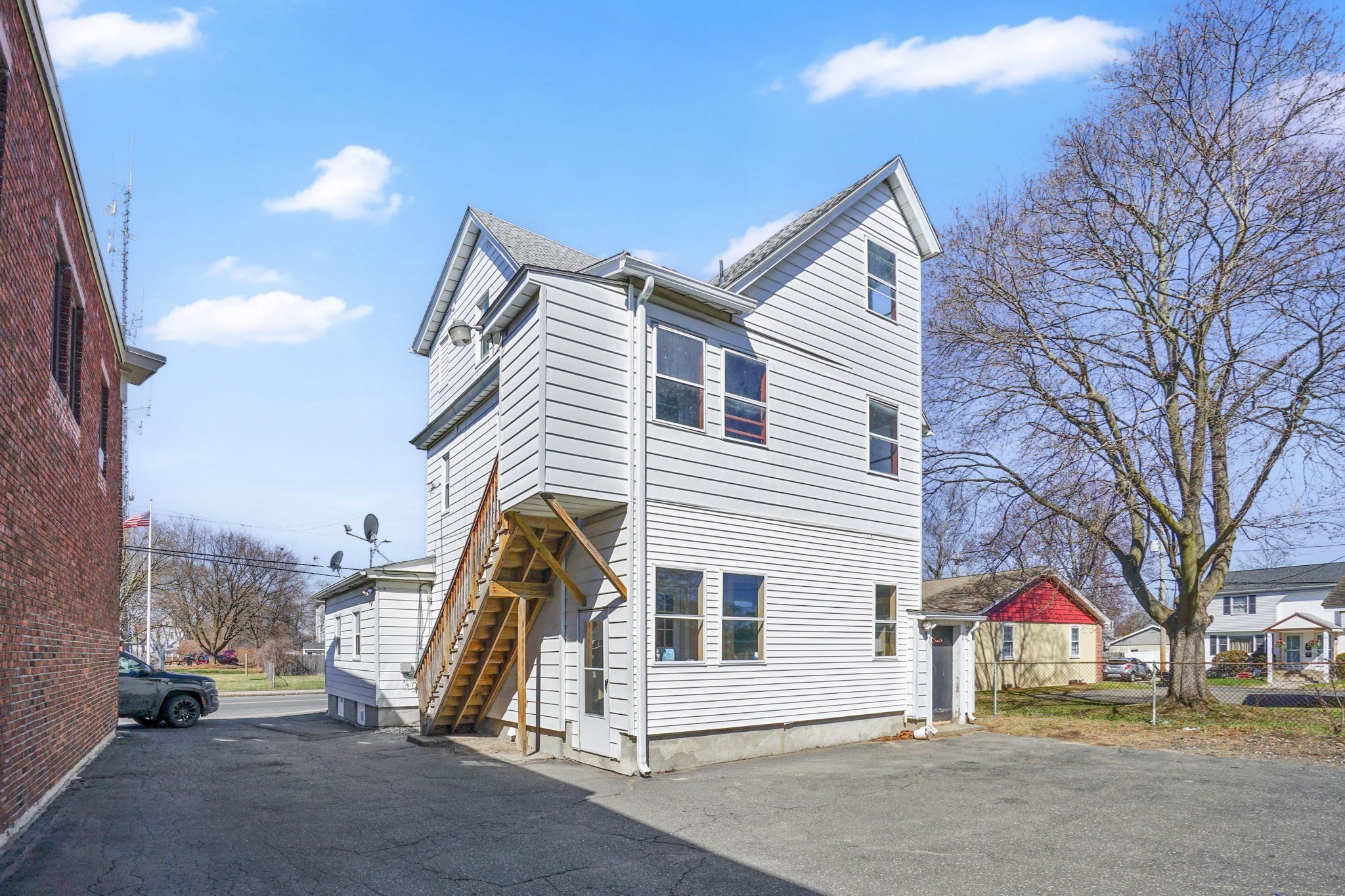 748 Grattan Street, Chicopee, MA 01013 - Image 22