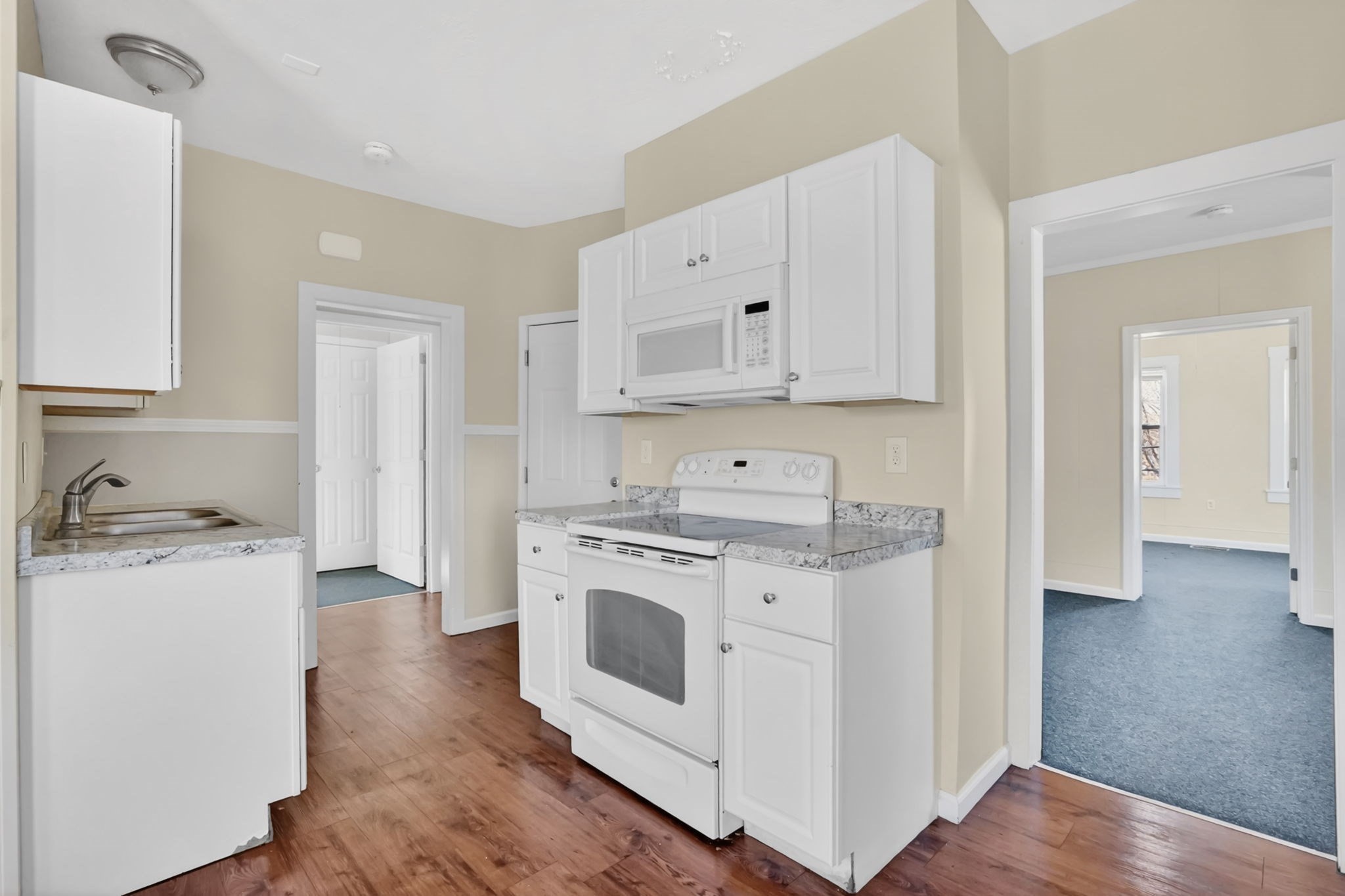748 Grattan Street, Chicopee, MA 01013 - Image 4