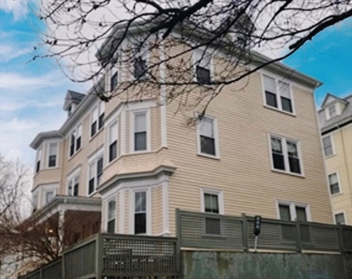 68 Boylston Street, Apt 4