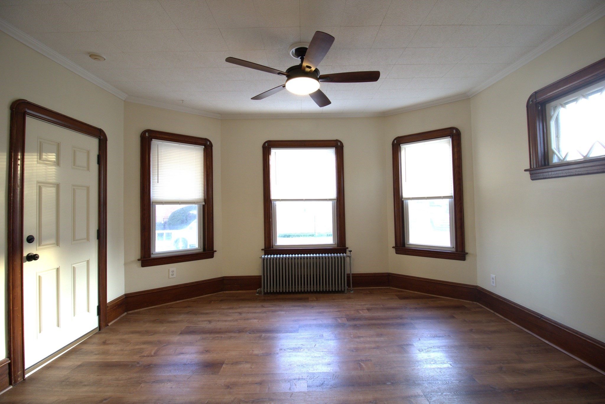 1146 Slade St, Fall River, MA 02724 - Image 9