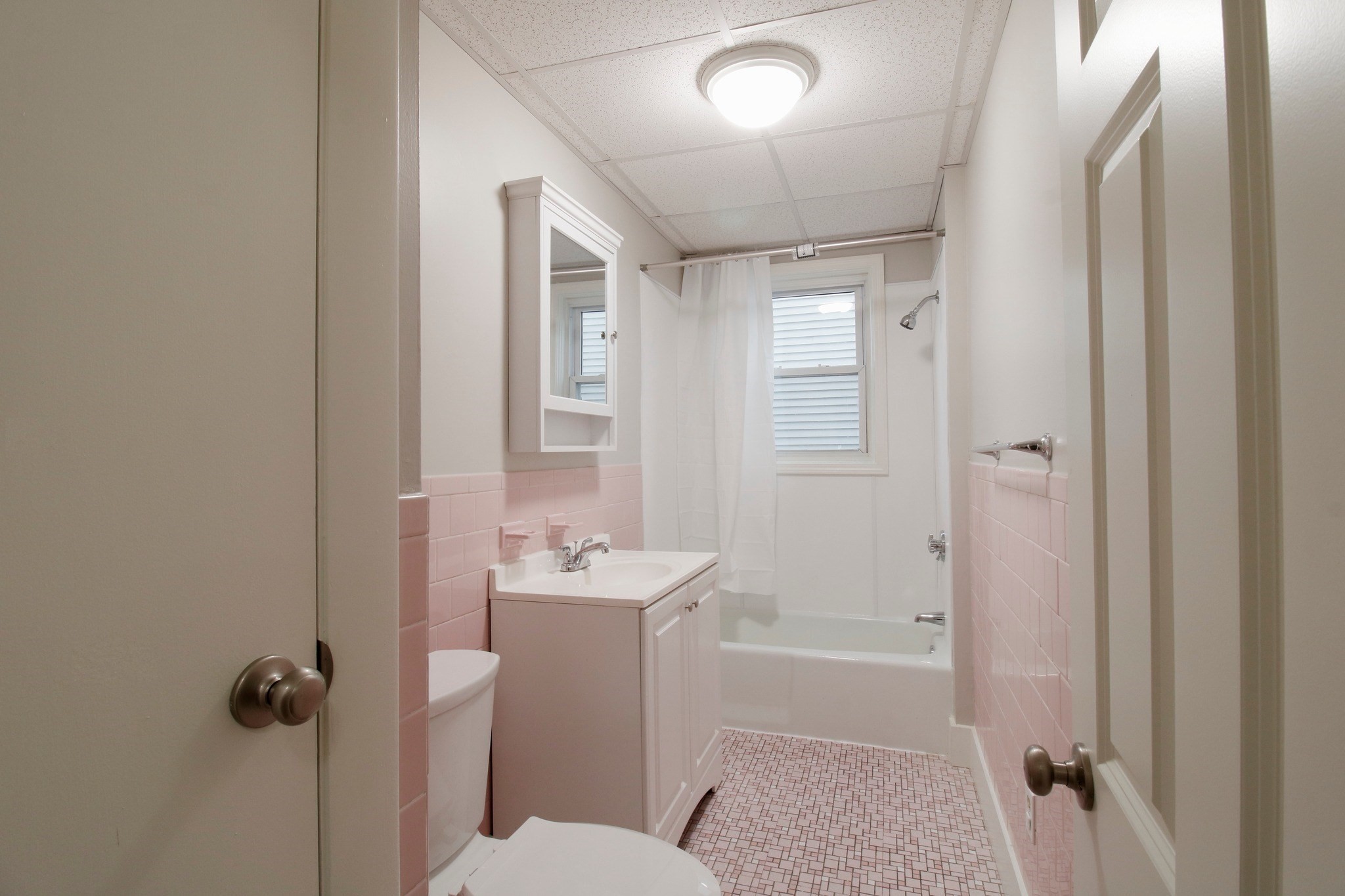 771 Globe St, Fall River, MA 02724 - Image 12