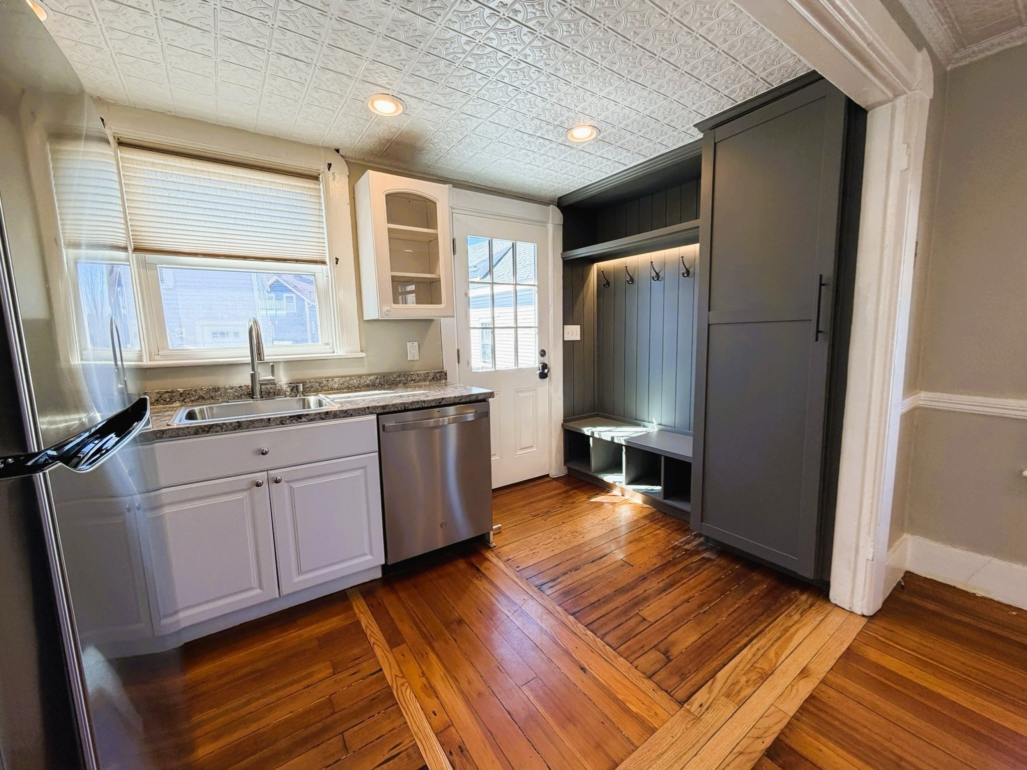 481 Humphrey St, Swampscott, MA 01907 - Image 9