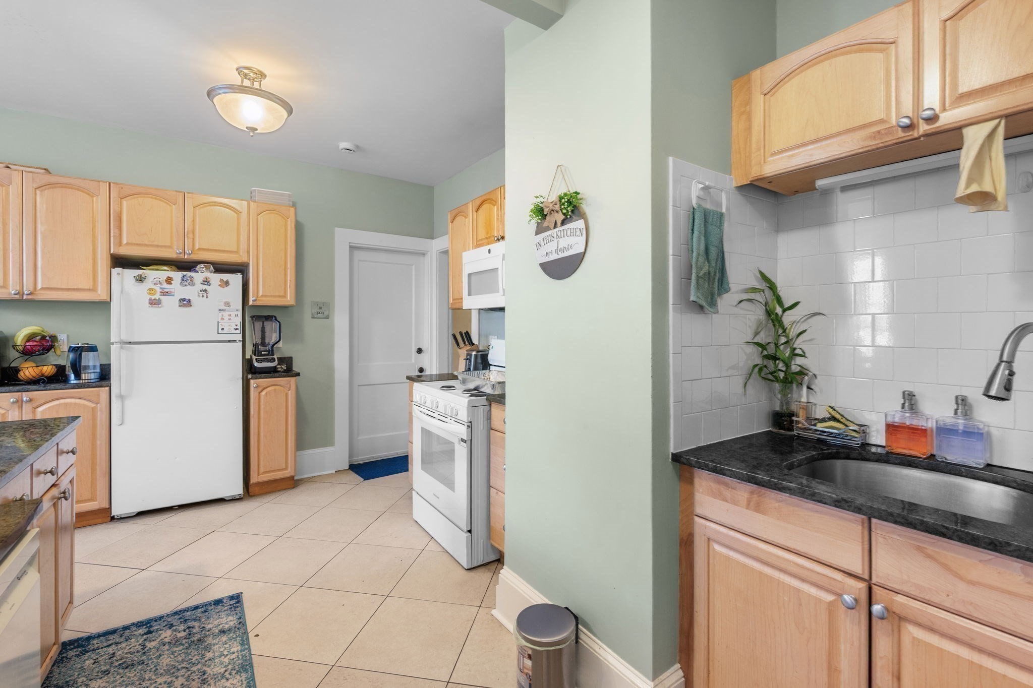 11 Parker Ave, Lynn, MA 01902 - Image 9