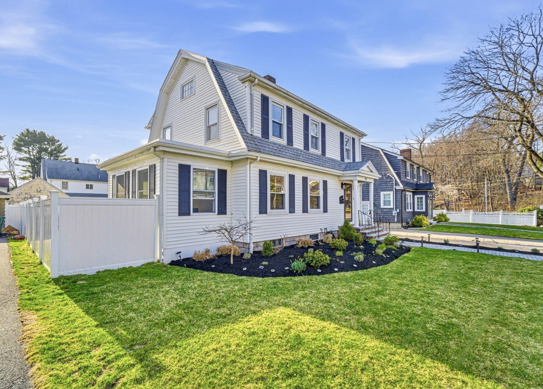 132 Damon Rd, Medford, MA 02155