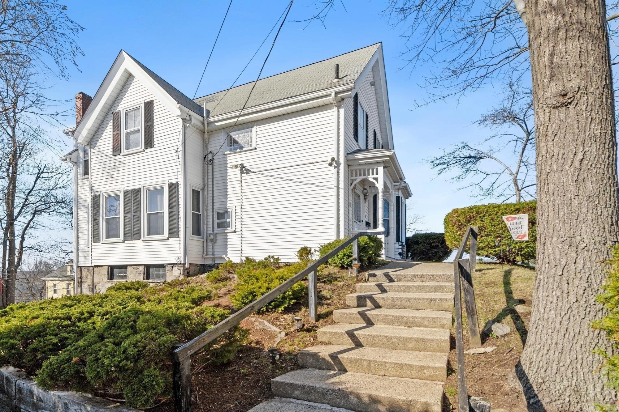 9 Lookout Terrace, Lynn, MA 01902