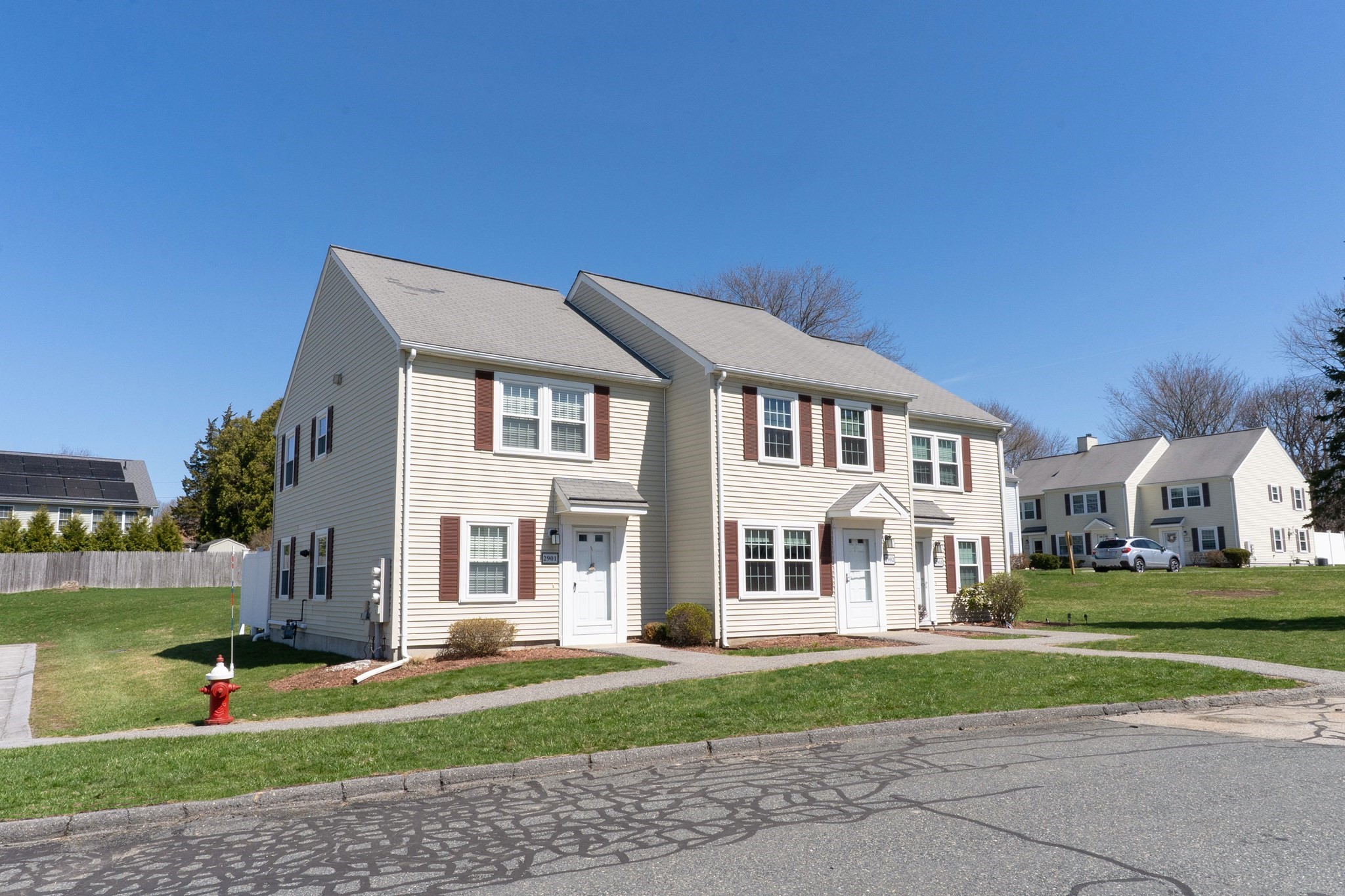 2902 Forest Park Dr Unit 2902, Auburn, MA 01501