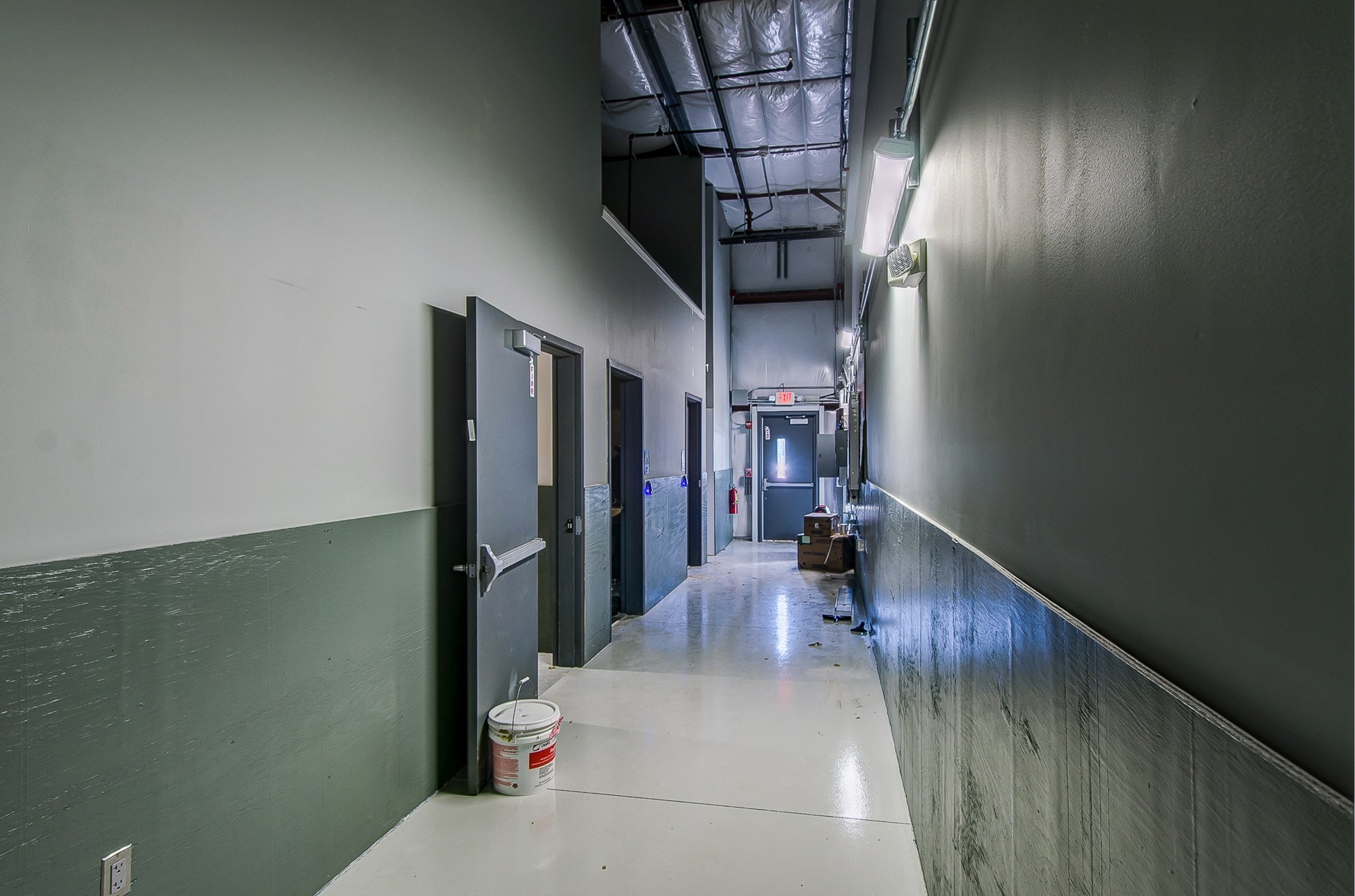 16 High, Plainville, MA 02762