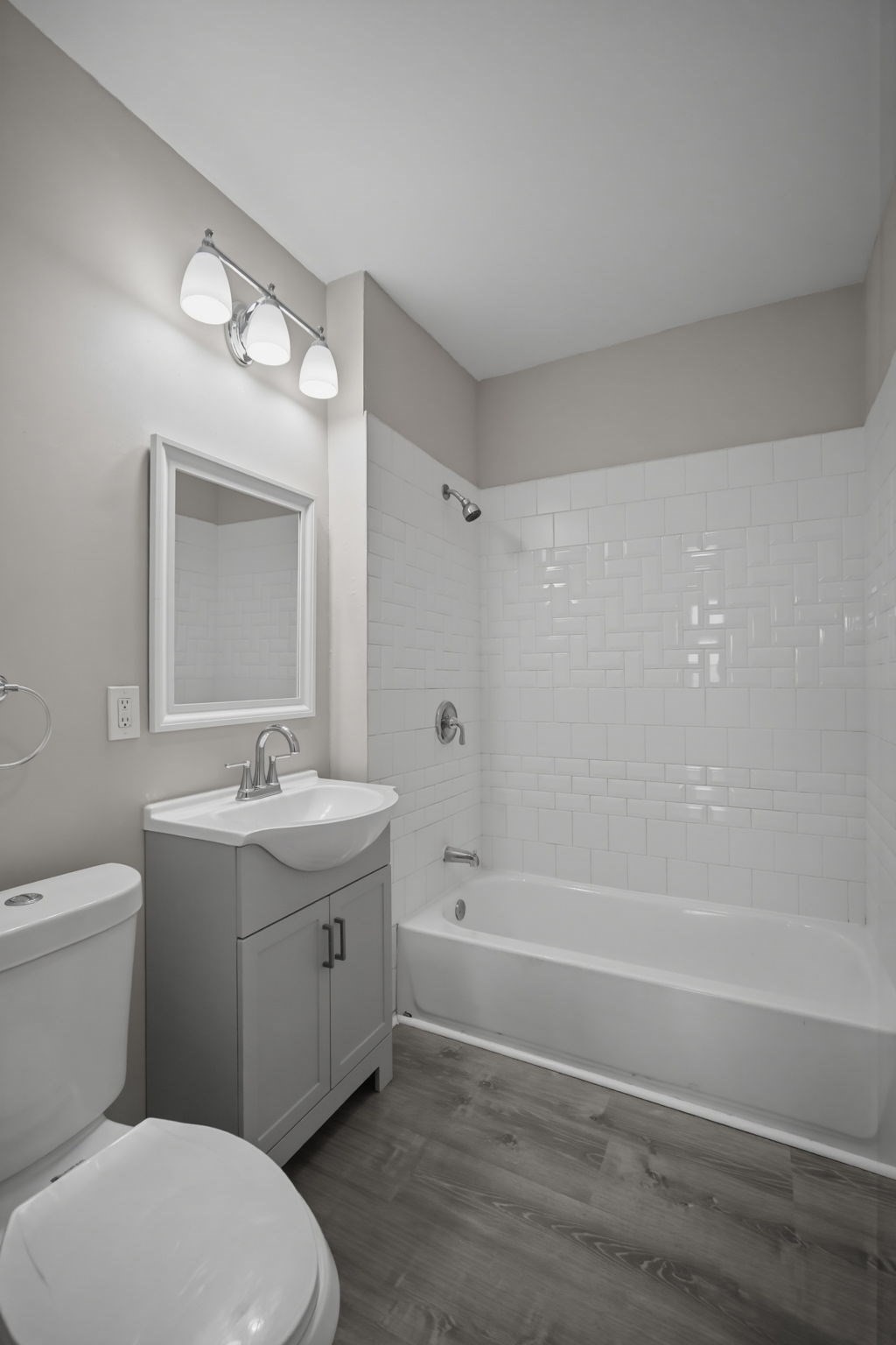 67 Longwood Ave, Holyoke, MA 01040 - Image 15