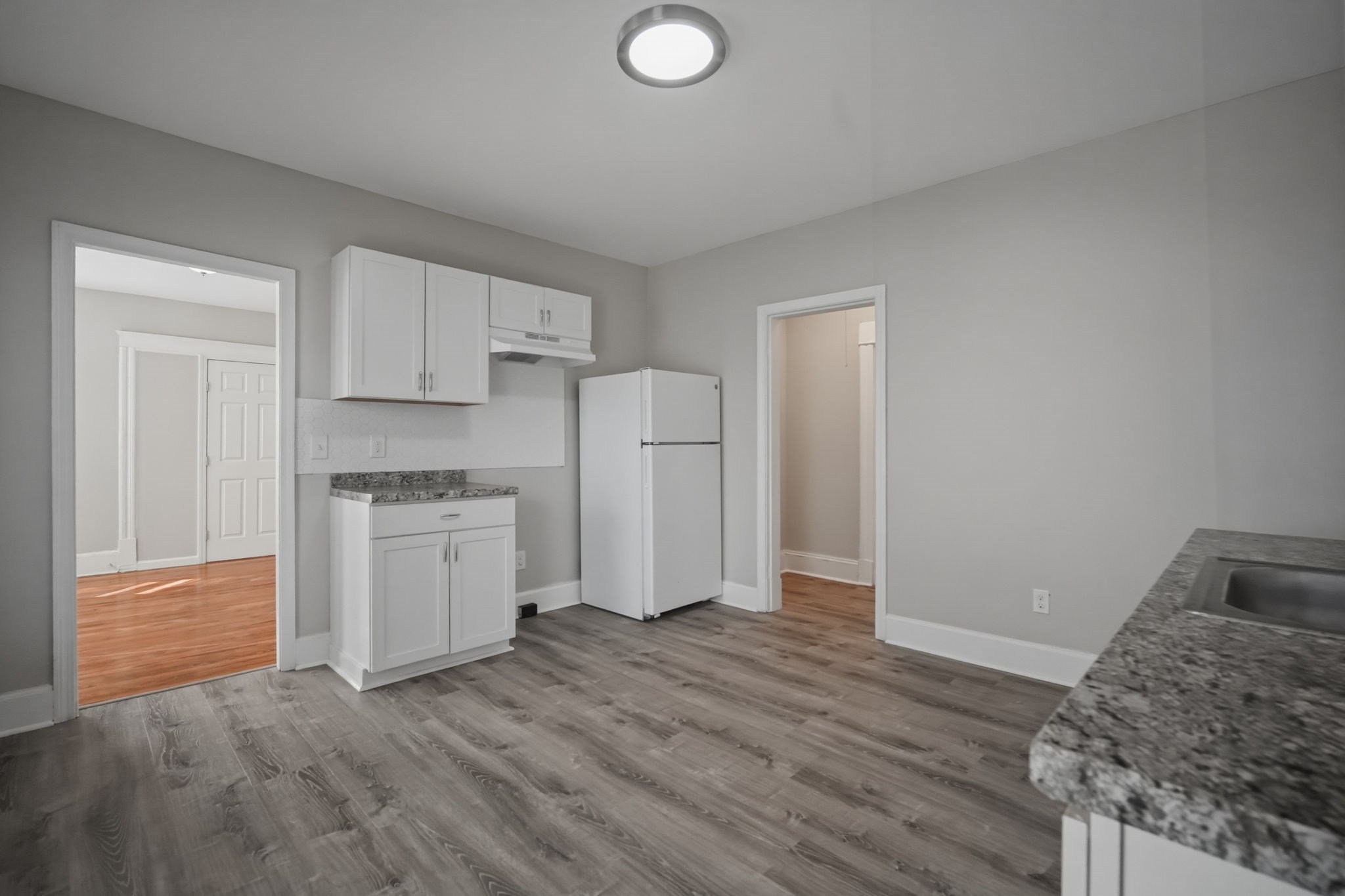 67 Longwood Ave, Holyoke, MA 01040 - Image 10
